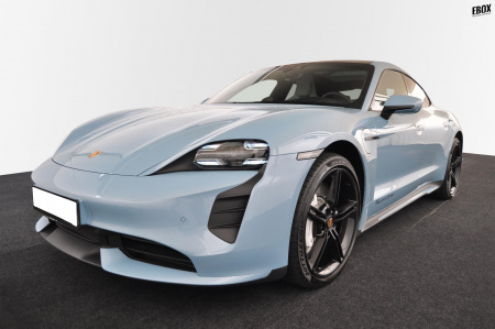 15977_p35 - PORSCHE - TAYCAN - 2020