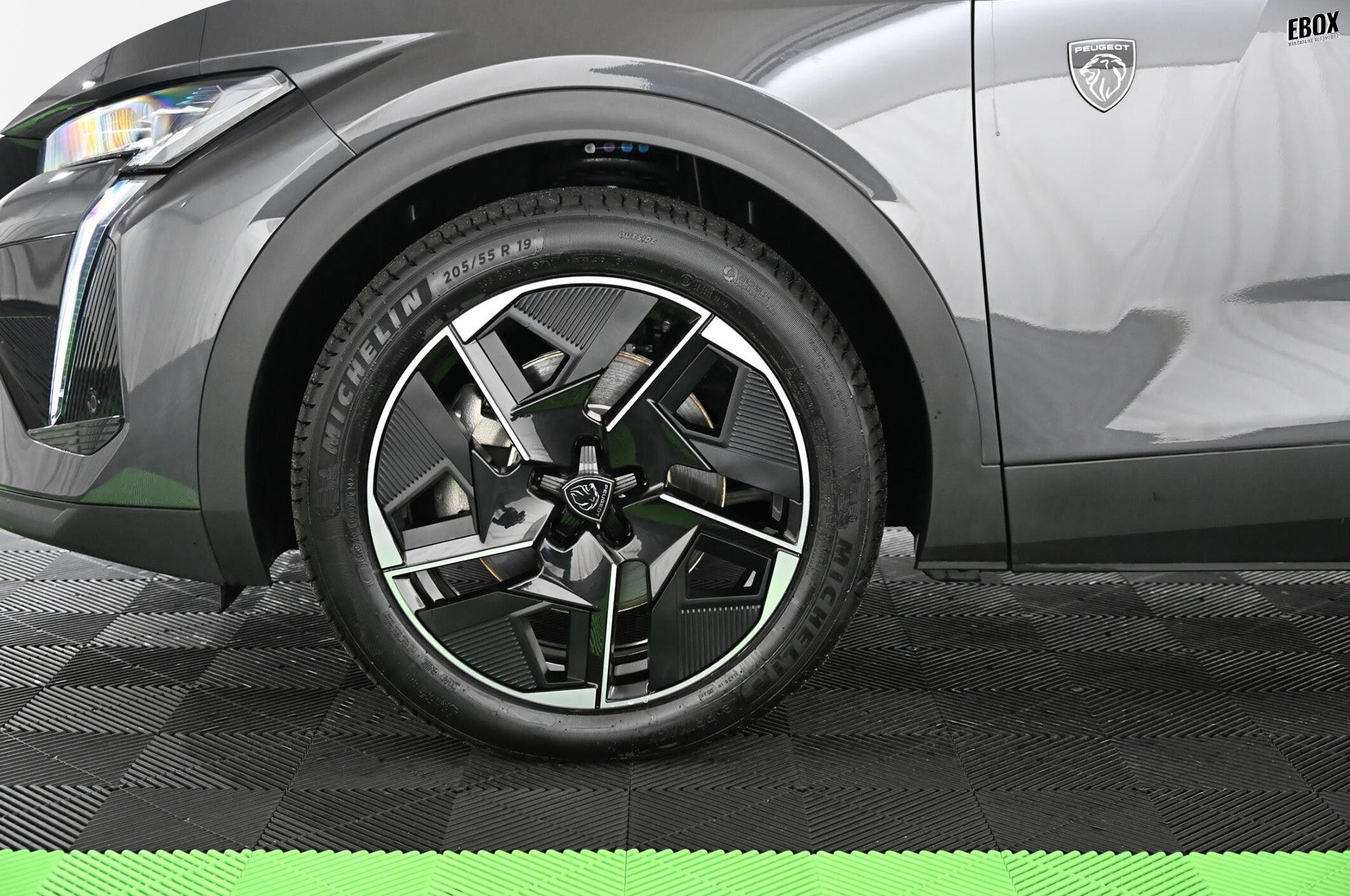 17824_p35 - PEUGEOT - 408 - 2023 - photo 9