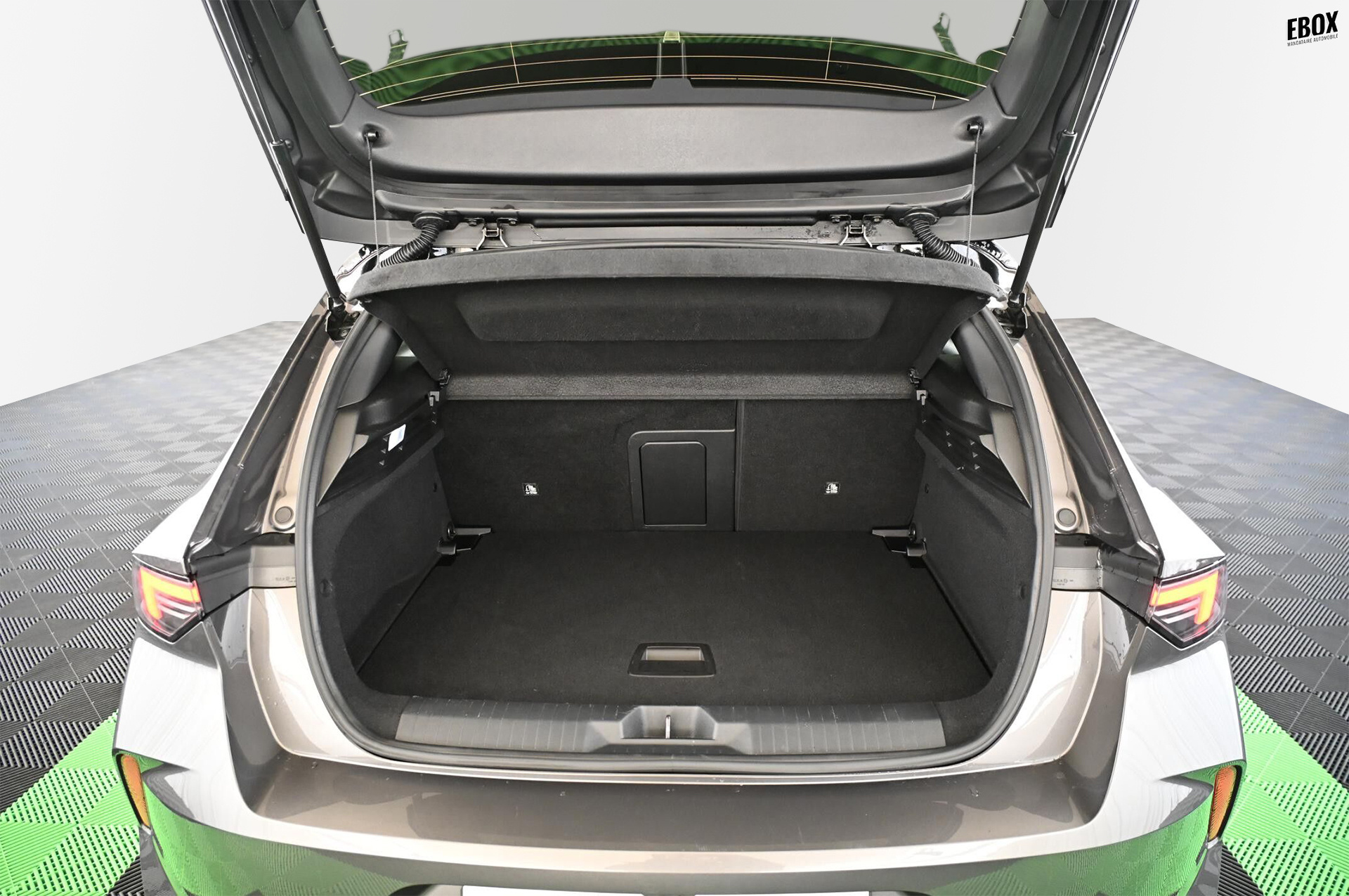 18017_p35 - OPEL - ASTRA - 2024 - photo 34