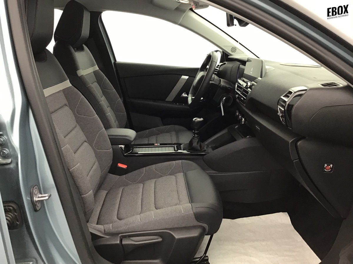 O197472_p3 - CITROEN - C4 - 2023 - photo 6