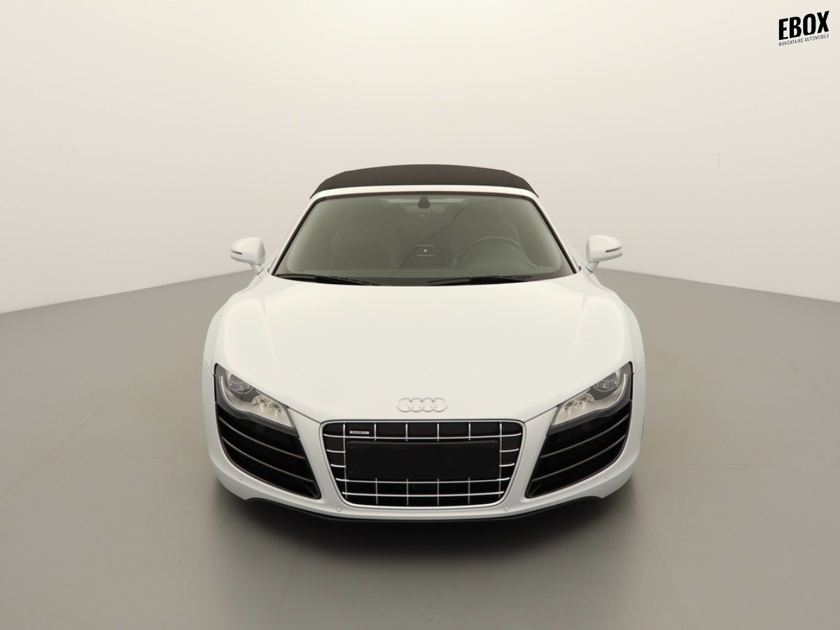 O199223_p3 - AUDI - R8 - 2012 - photo 3