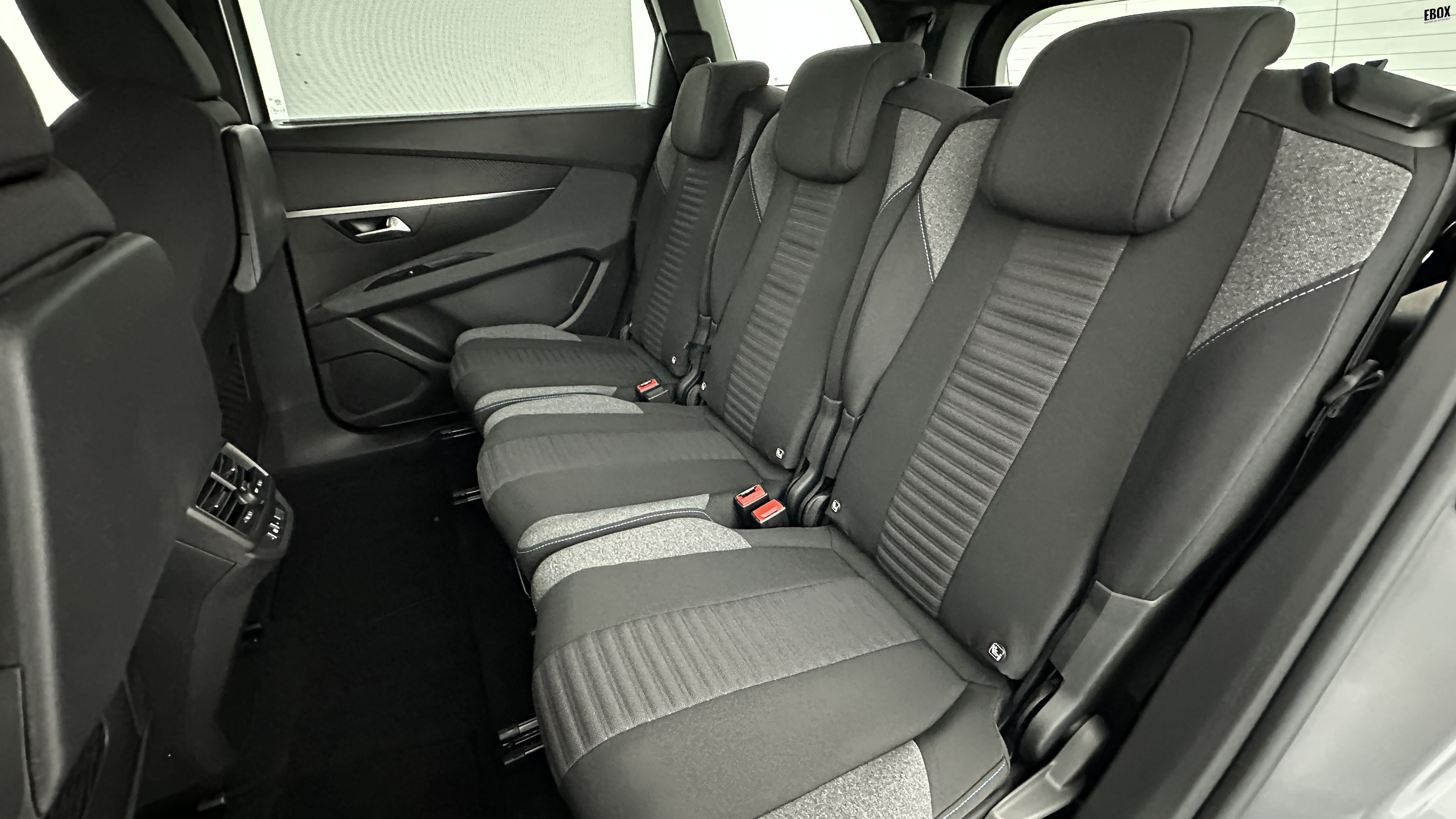 GLI00002314_p53 - PEUGEOT - 5008 - 2023 - photo 9