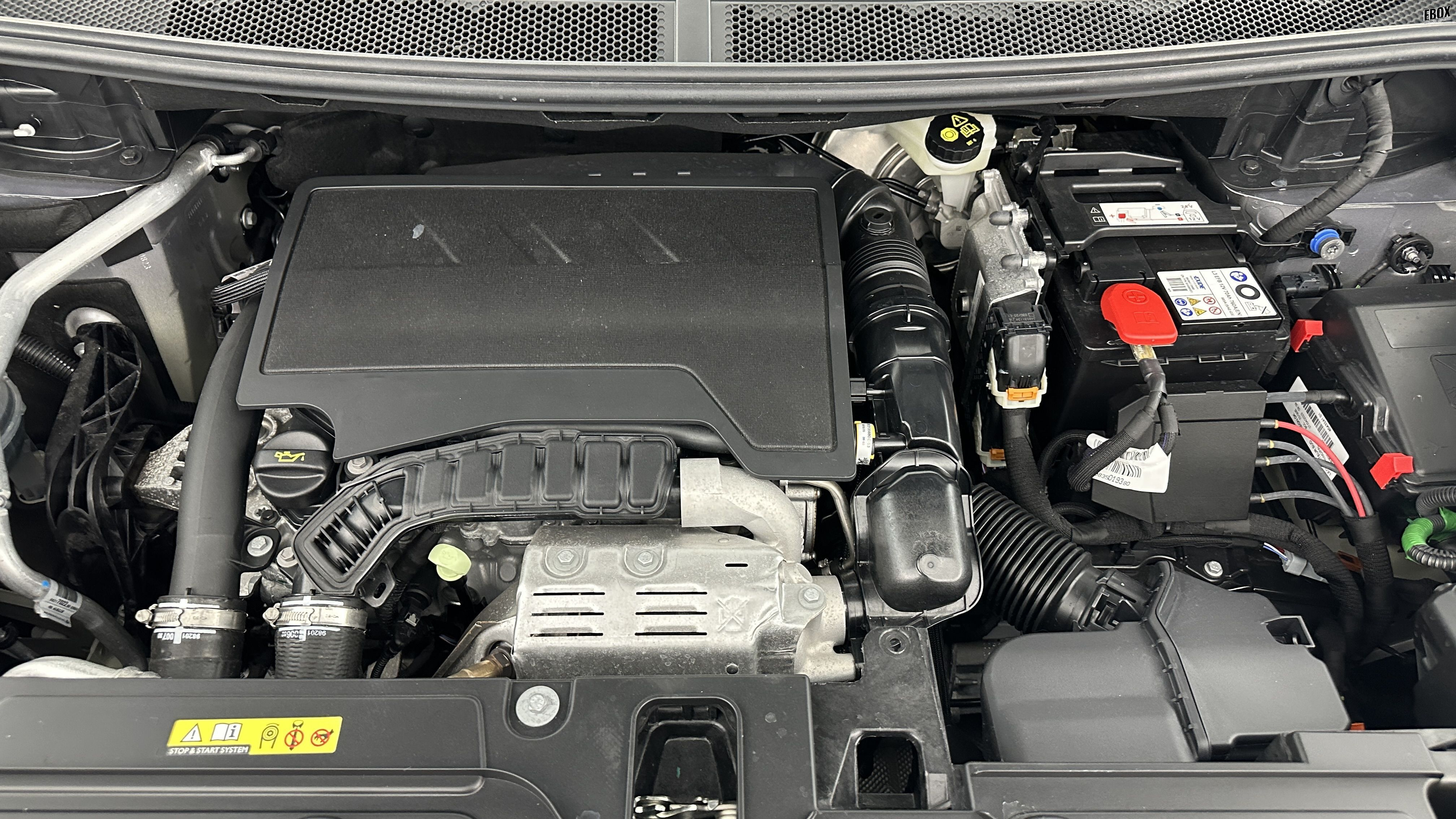 GLI00002314_p53 - PEUGEOT - 5008 - 2023 - photo 12