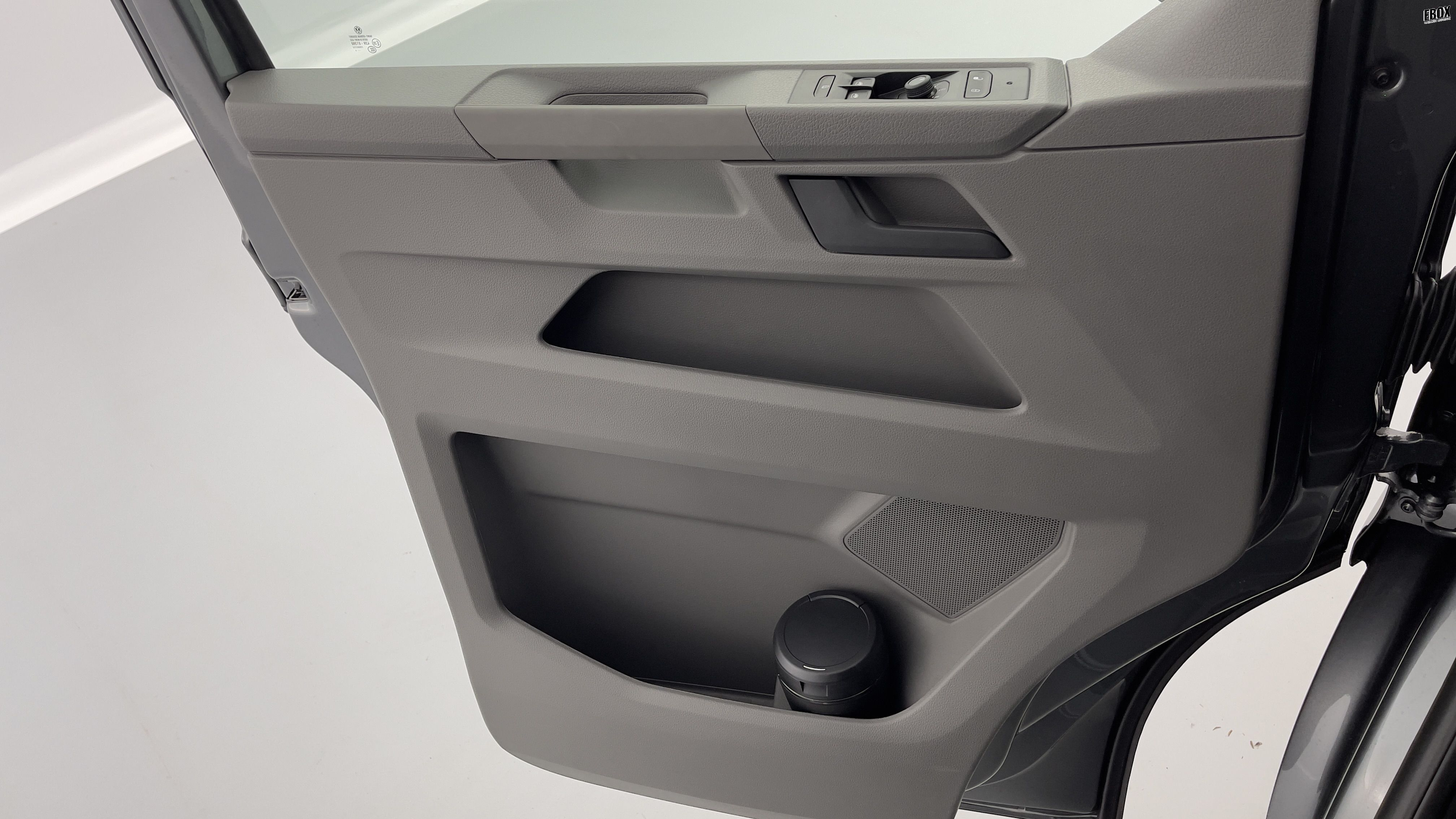 GLI00001202_p53 - VOLKSWAGEN - TRANSPORTER PROCAB - 2024 - photo 13