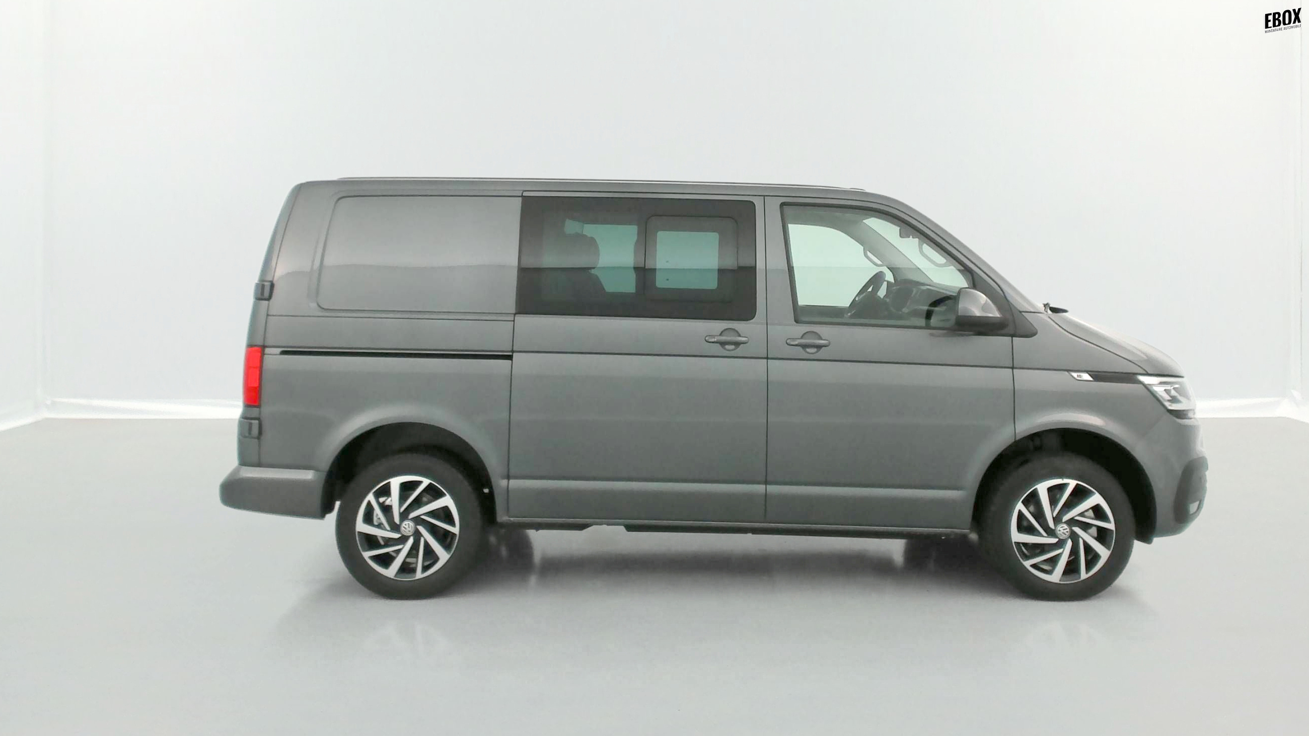GLI00001202_p53 - VOLKSWAGEN - TRANSPORTER PROCAB - 2024 - photo 22