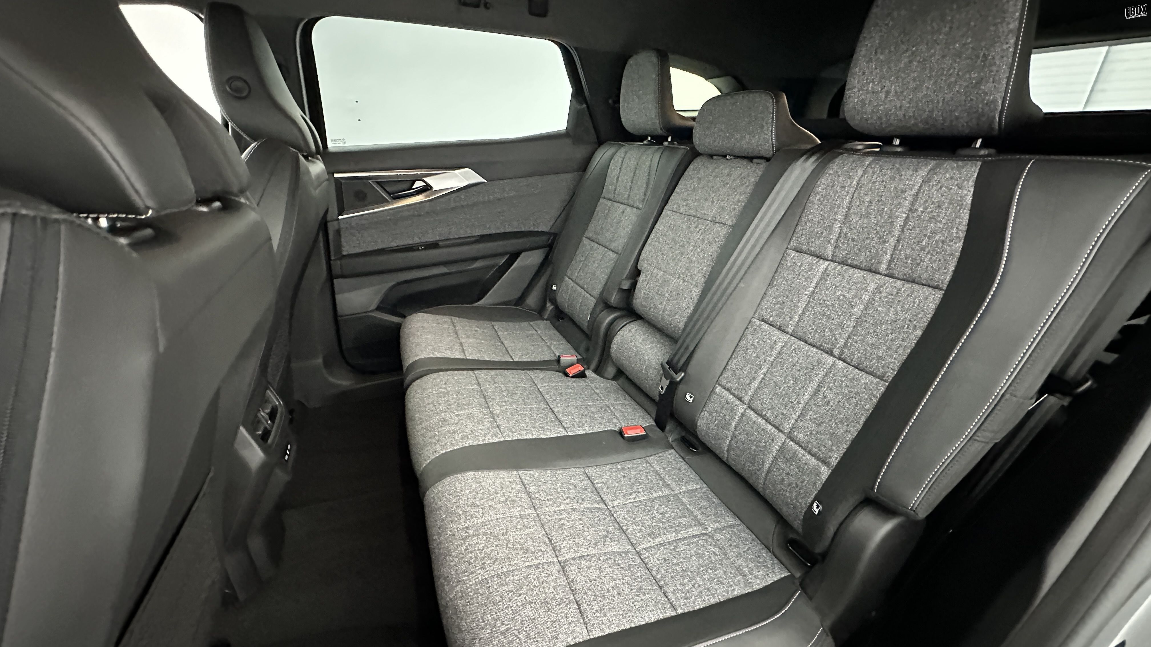 GLI00001584_p53 - RENAULT - ESPACE - 2025 - photo 9