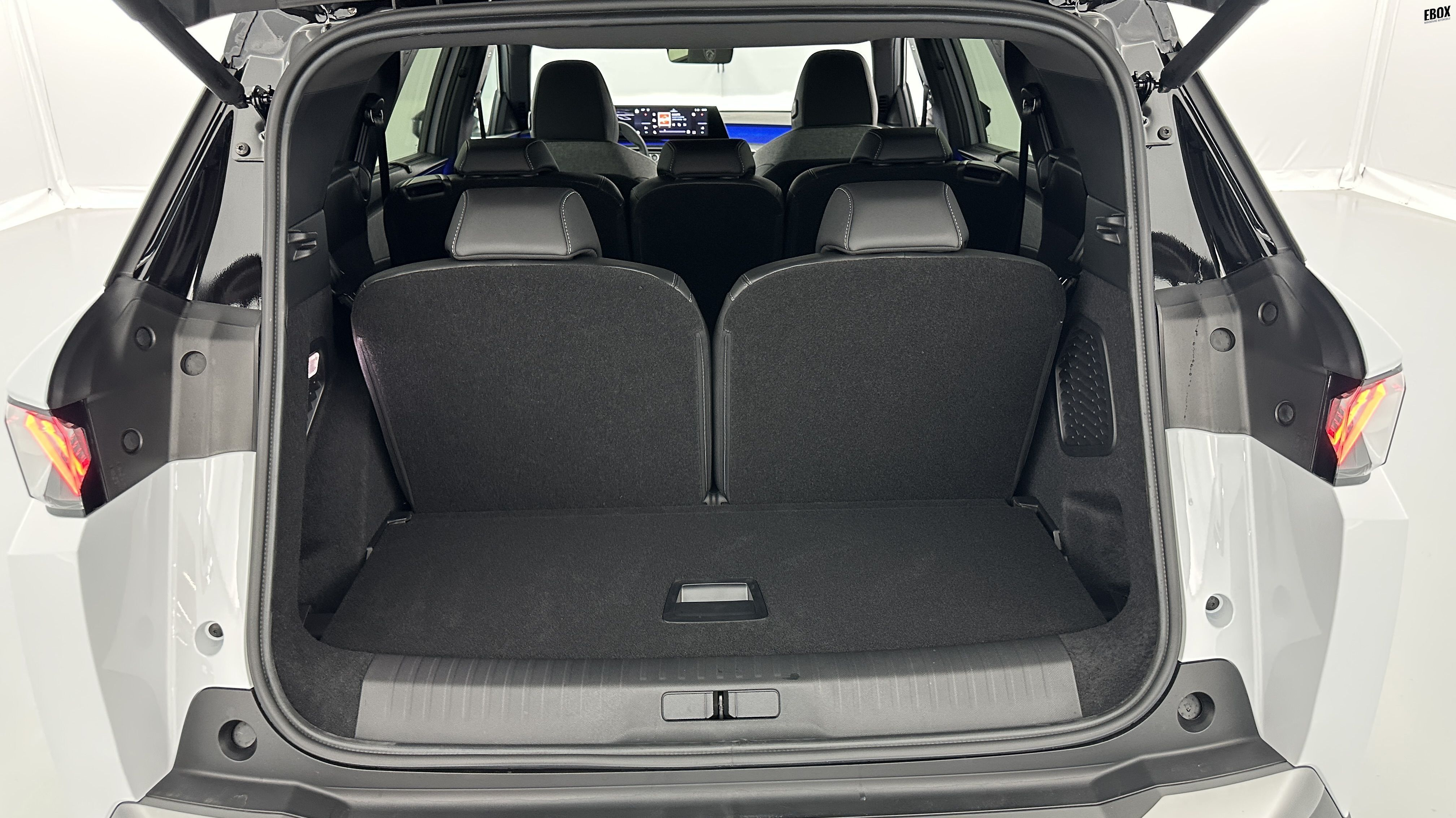 GLI00002278_p53 - PEUGEOT - 5008 - 2025 - photo 11