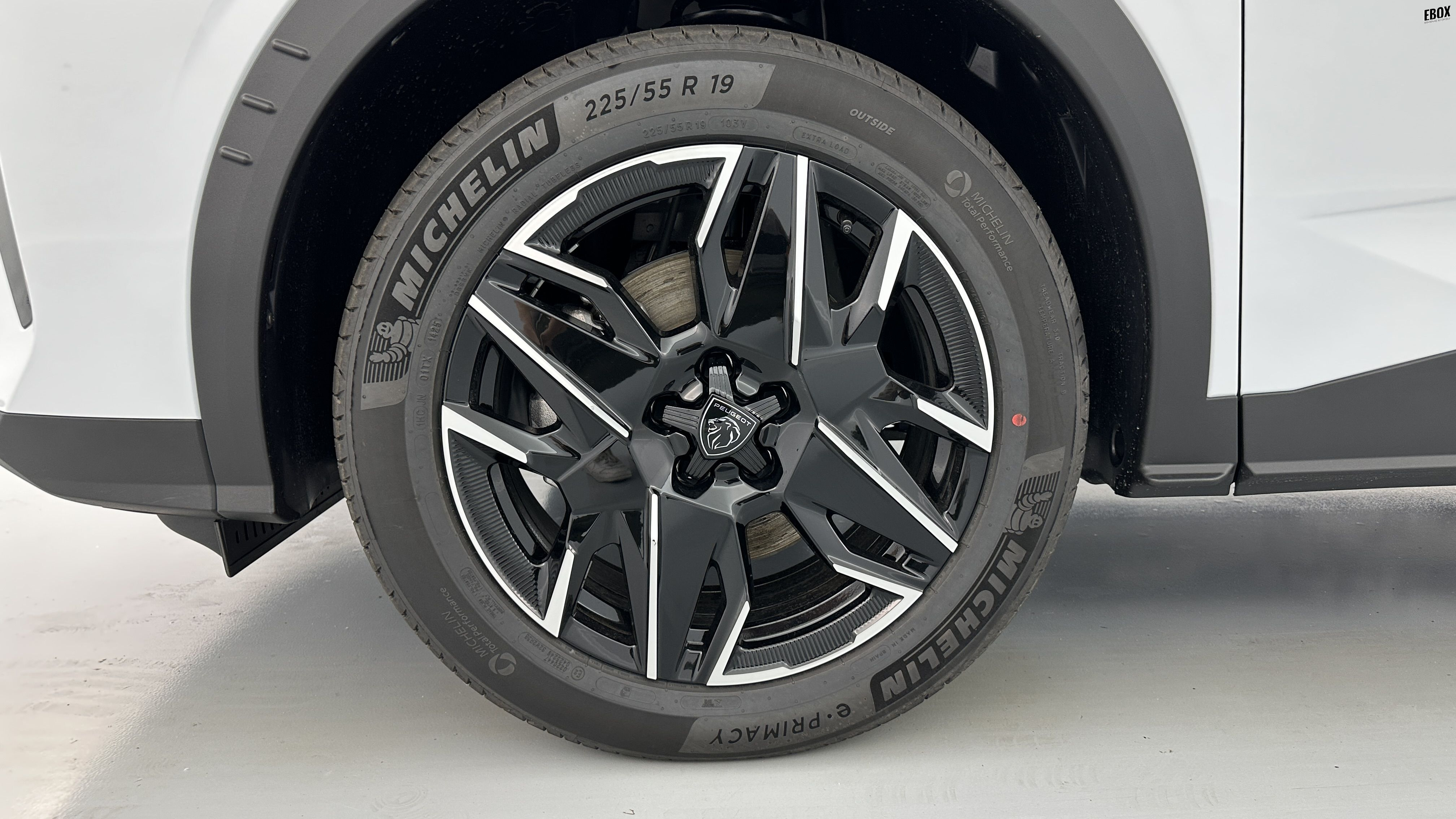 GLI00002278_p53 - PEUGEOT - 5008 - 2025 - photo 13