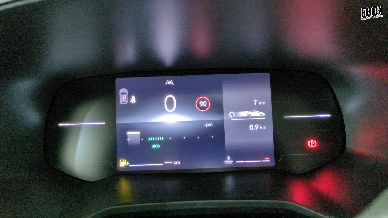 45464_p28 - RENAULT - CLIO 5 - 2025 - photo 12