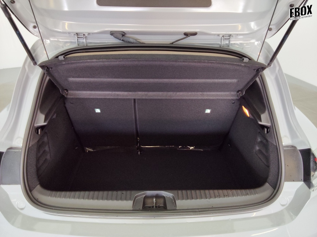 71137_p51 - RENAULT - CLIO - 2025 - photo 10