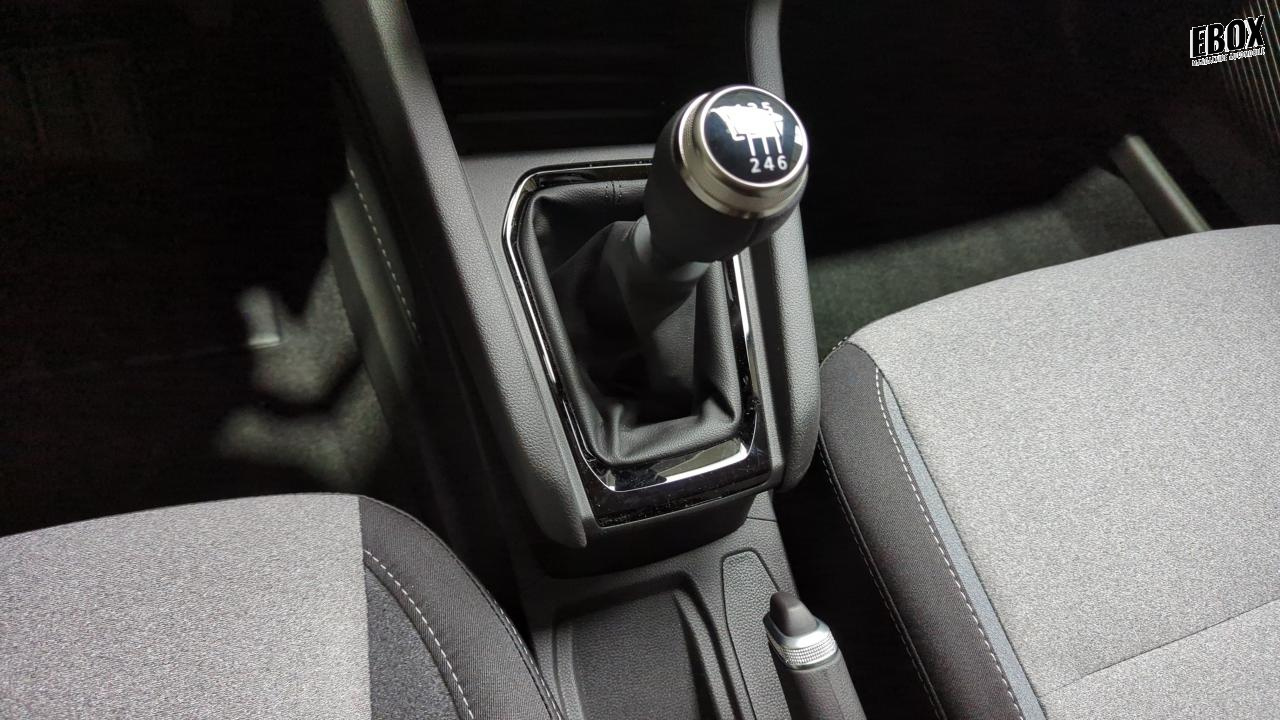 45948_p28 - RENAULT - CLIO 5 - 2025 - photo 16