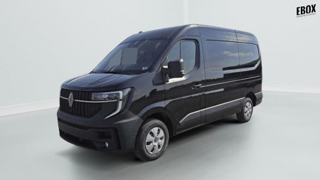 352867_p2 - RENAULT - MASTER - 2025