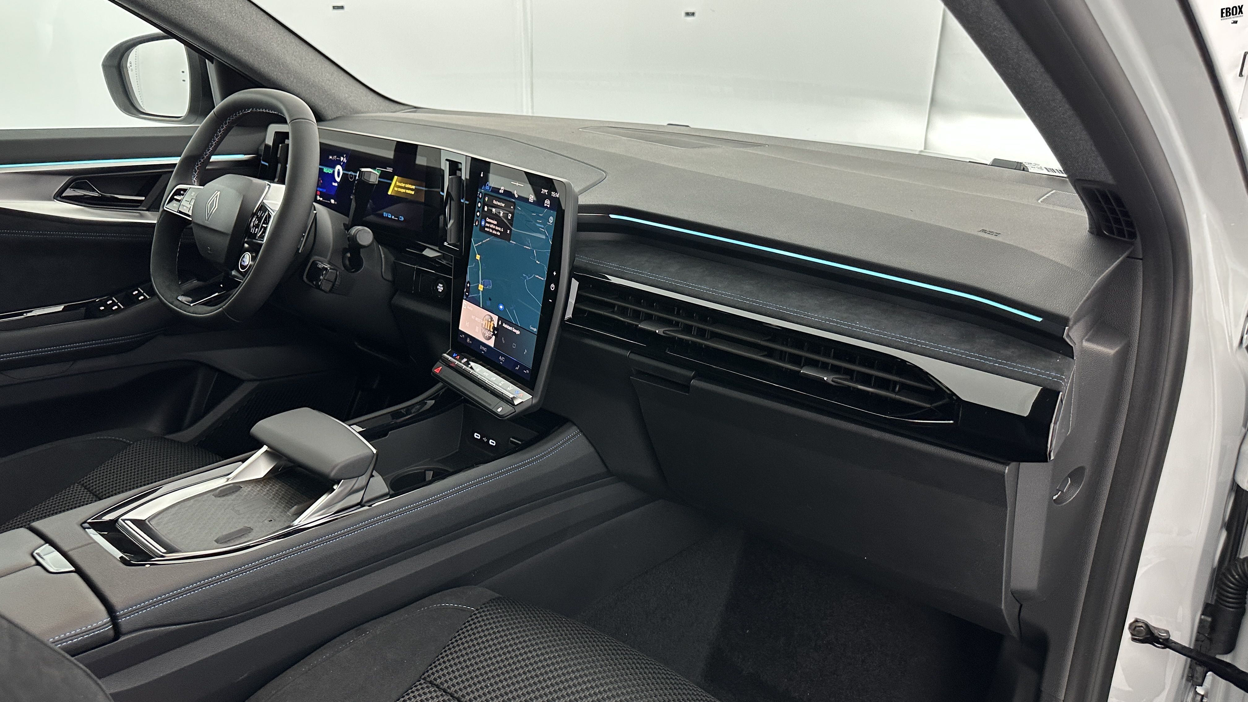 GLI00005929_p53 - RENAULT - AUSTRAL - 2025 - photo 8