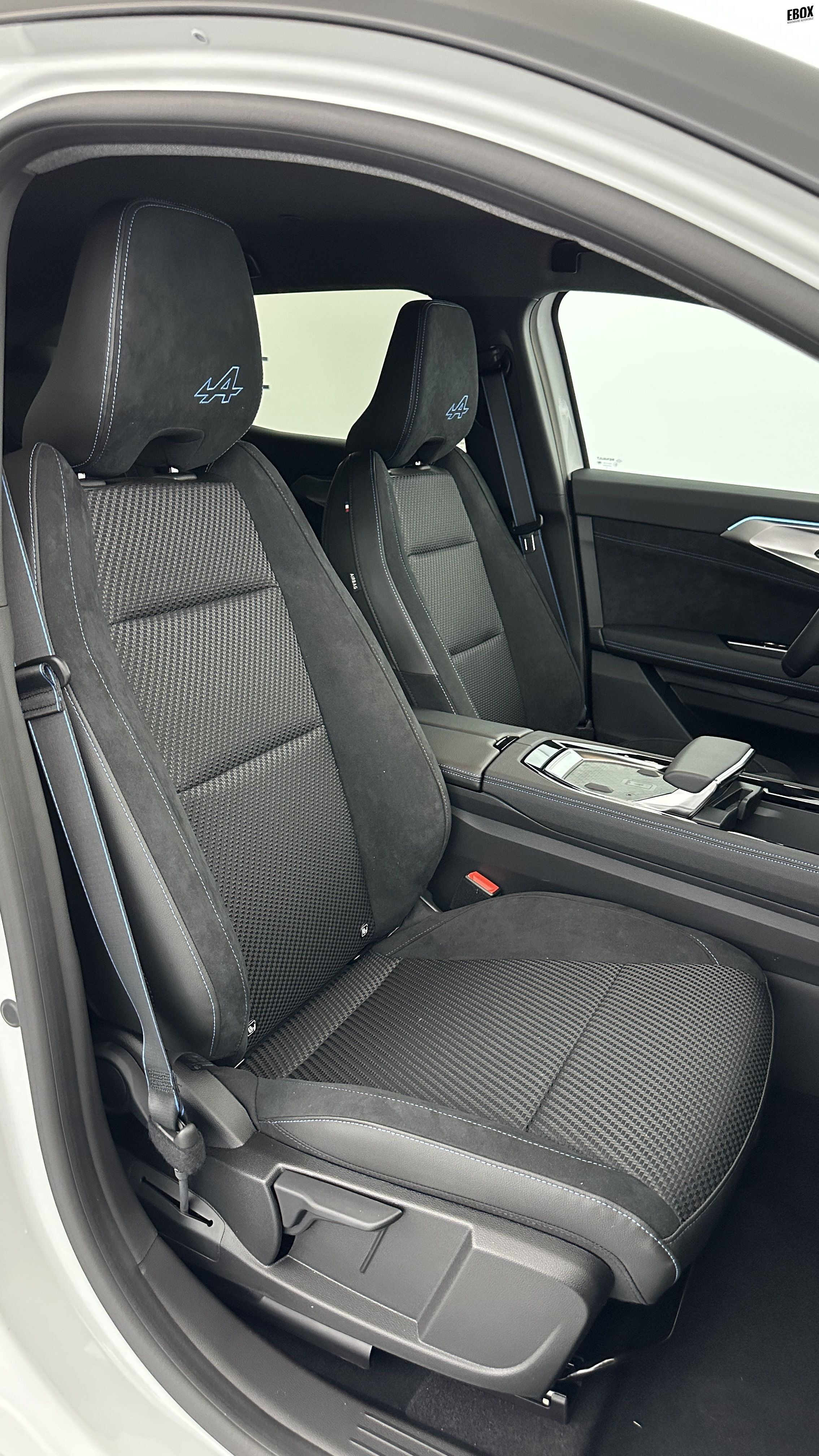 GLI00005929_p53 - RENAULT - AUSTRAL - 2025 - photo 25