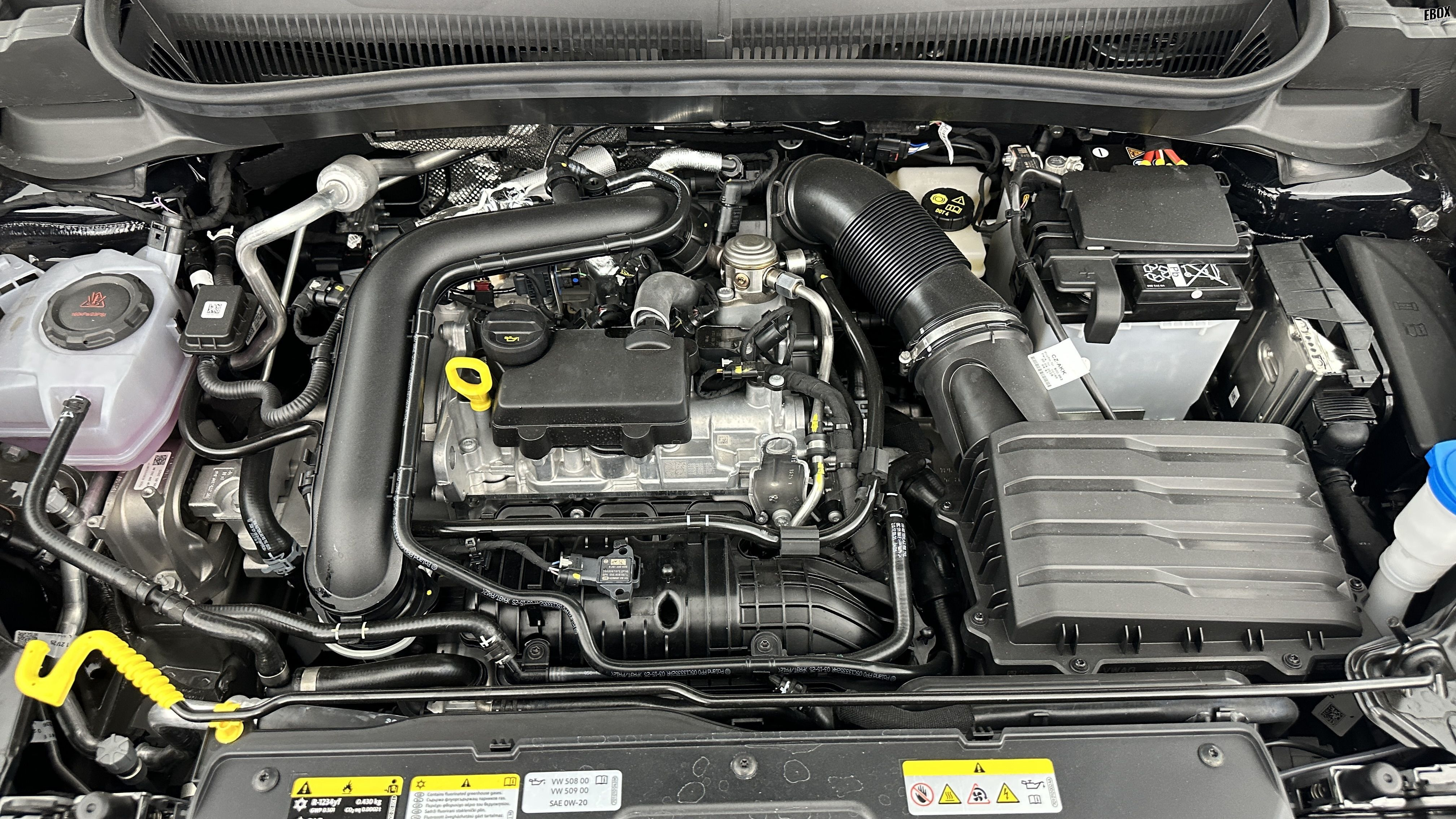 GLI00002897_p53 - VOLKSWAGEN - T CROSS - 2025 - photo 11