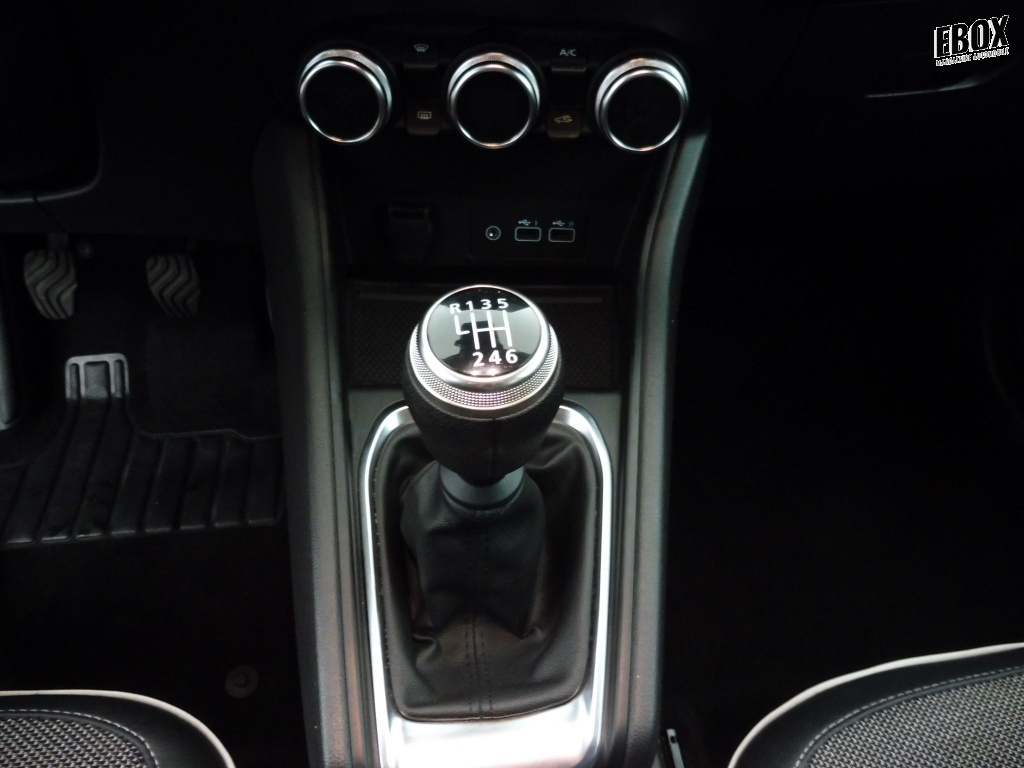 71618_p51 - RENAULT - CAPTUR - 2024 - photo 14