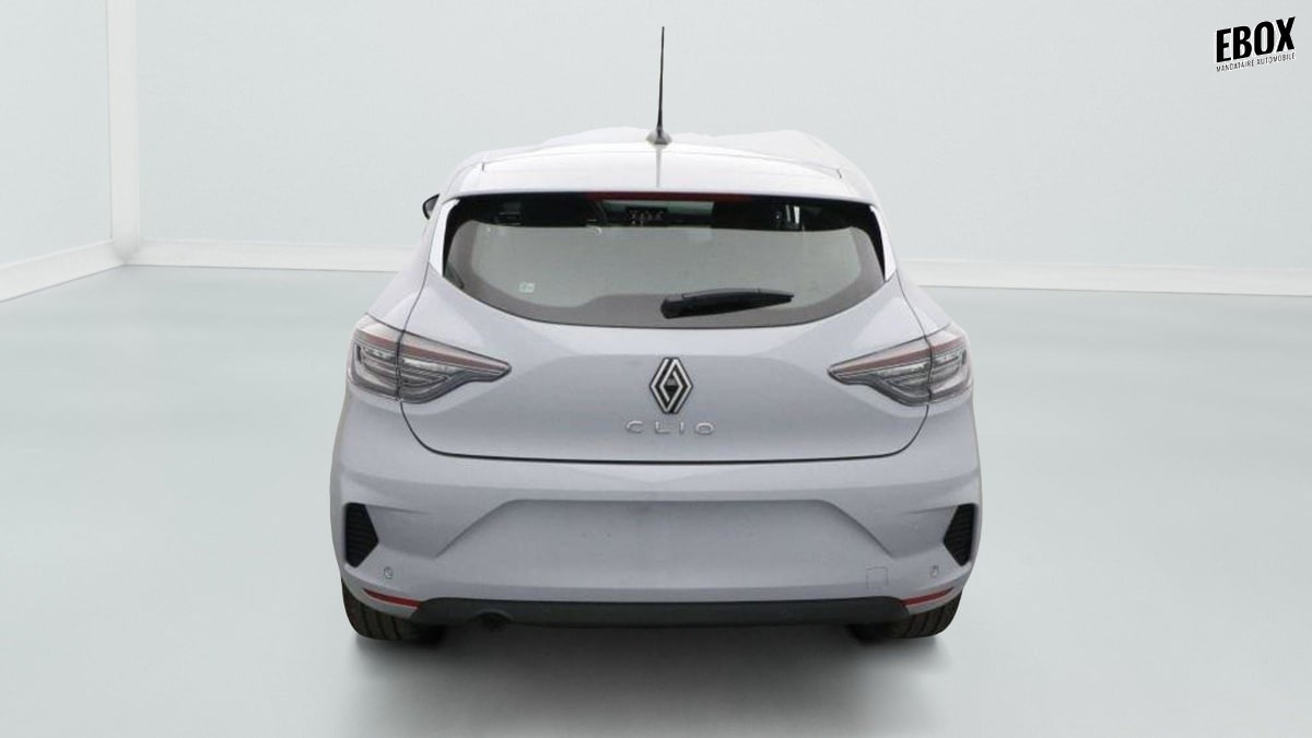 355639_p2 - RENAULT - CLIO - 2025 - photo 3