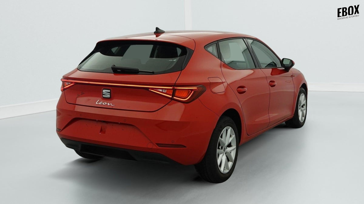 351783_p2 - SEAT - LEON - 2022 - photo 7