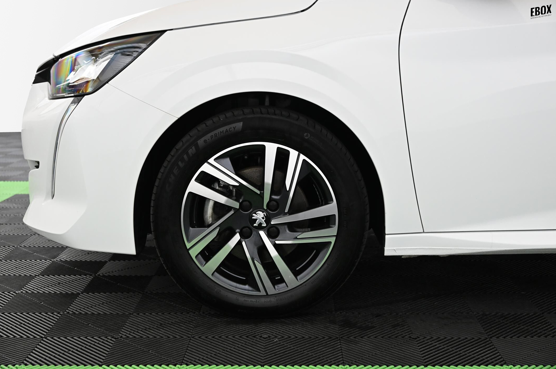 18351_p35 - PEUGEOT - 208 - 2023 - photo 9