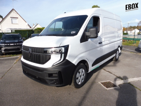 72324_p51 - RENAULT - MASTER - 2025