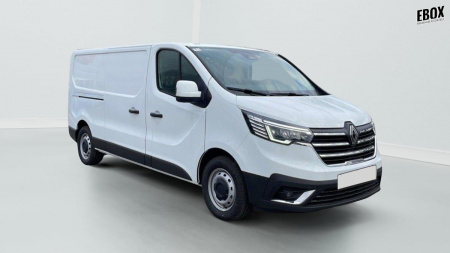 357123_p2 - RENAULT - TRAFIC - 2025