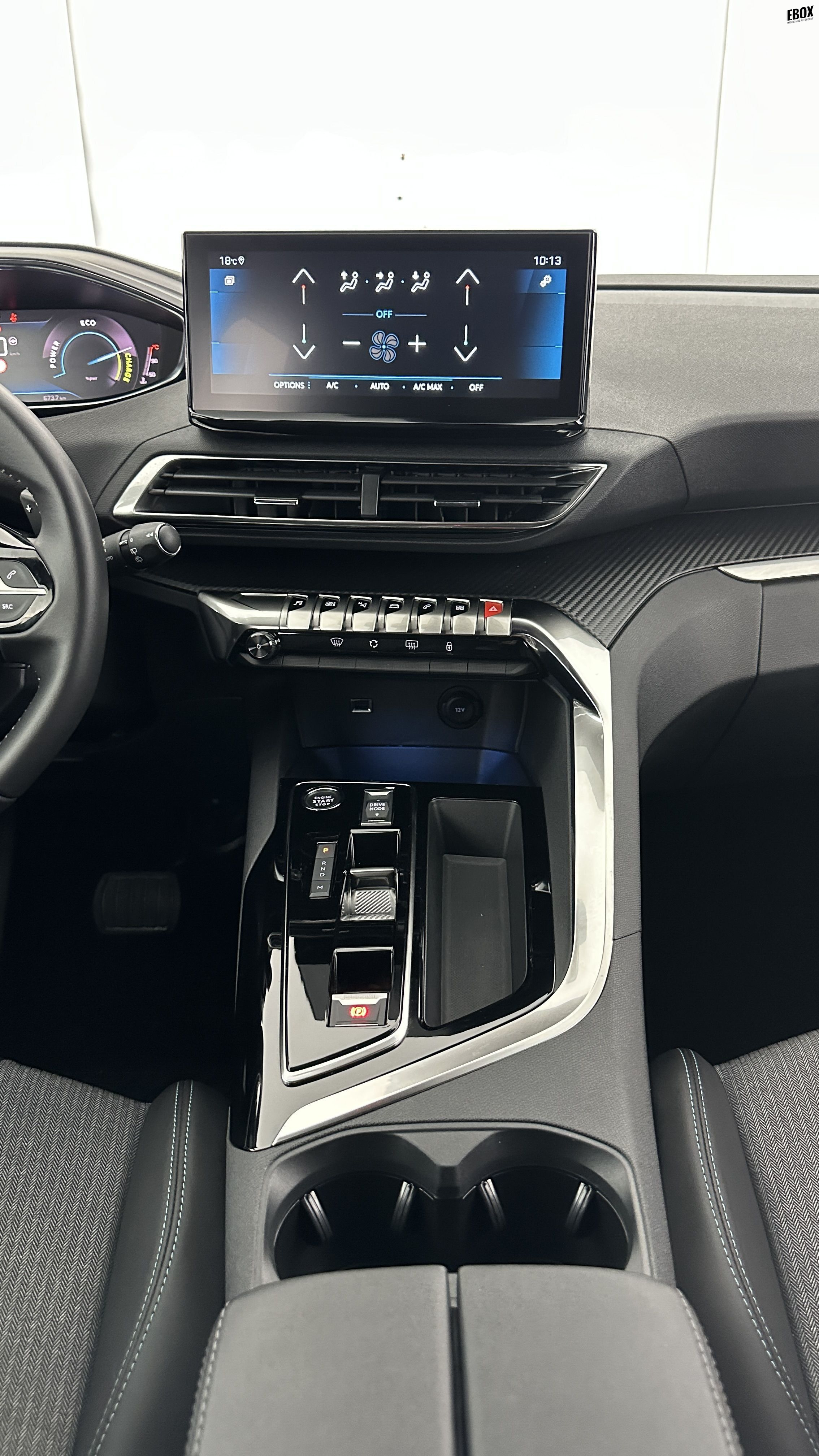 GLI00006268_p53 - PEUGEOT - 3008 - 2024 - photo 15