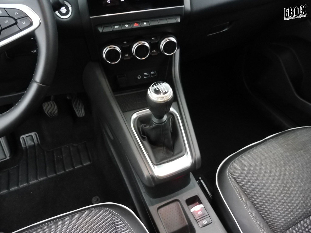 71632_p51 - RENAULT - CAPTUR - 2024 - photo 14