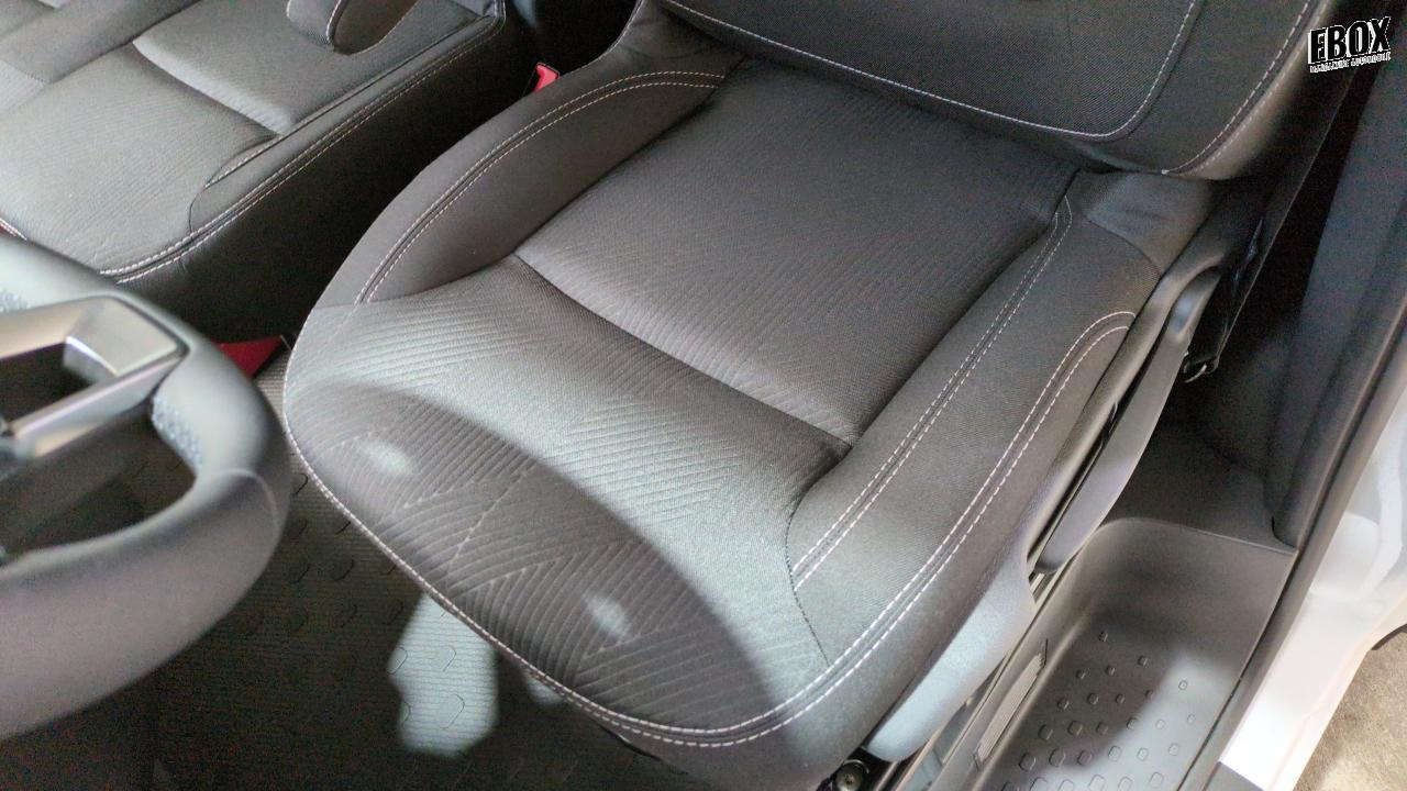 46355_p28 - RENAULT - TRAFIC - 2025 - photo 12