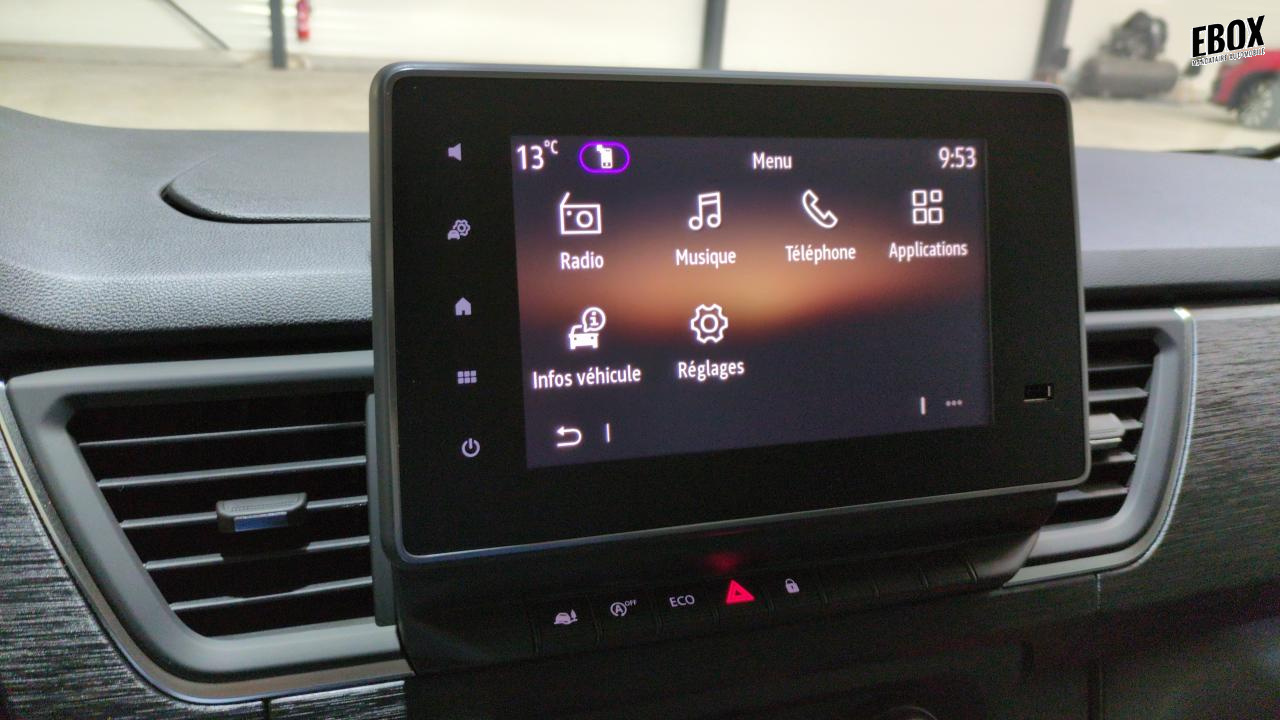 46355_p28 - RENAULT - TRAFIC - 2025 - photo 16