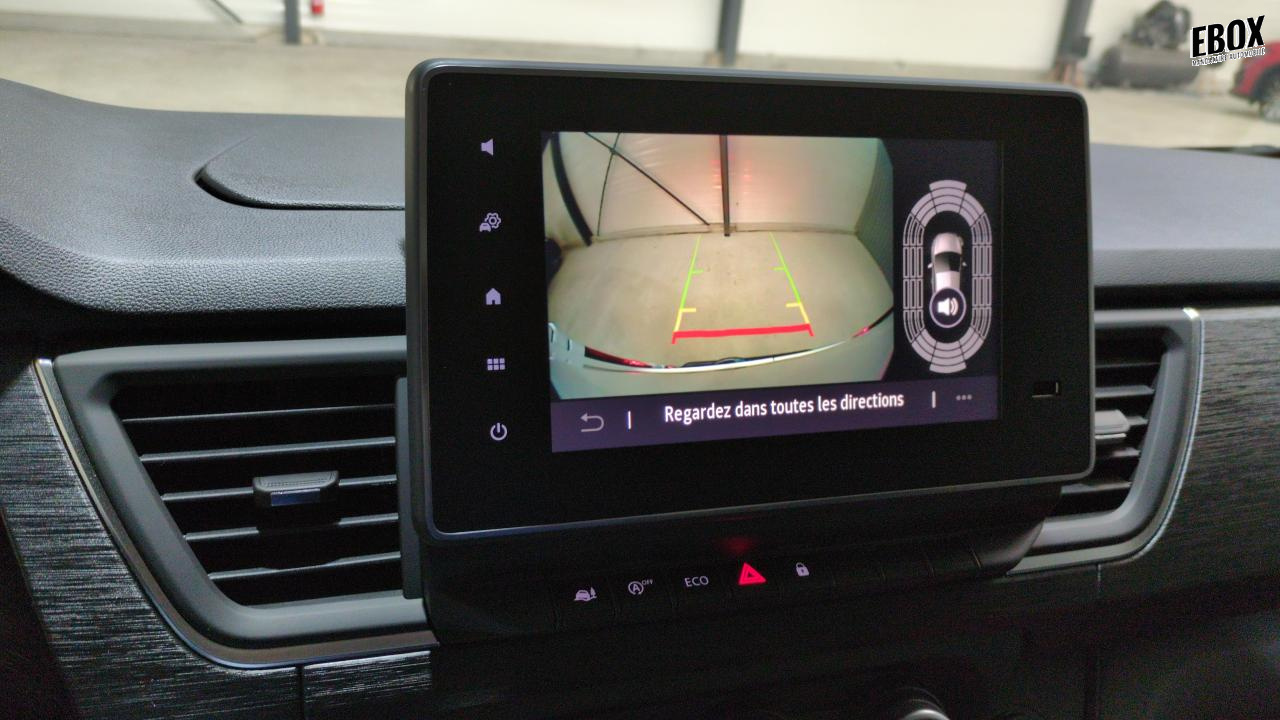 46355_p28 - RENAULT - TRAFIC - 2025 - photo 17