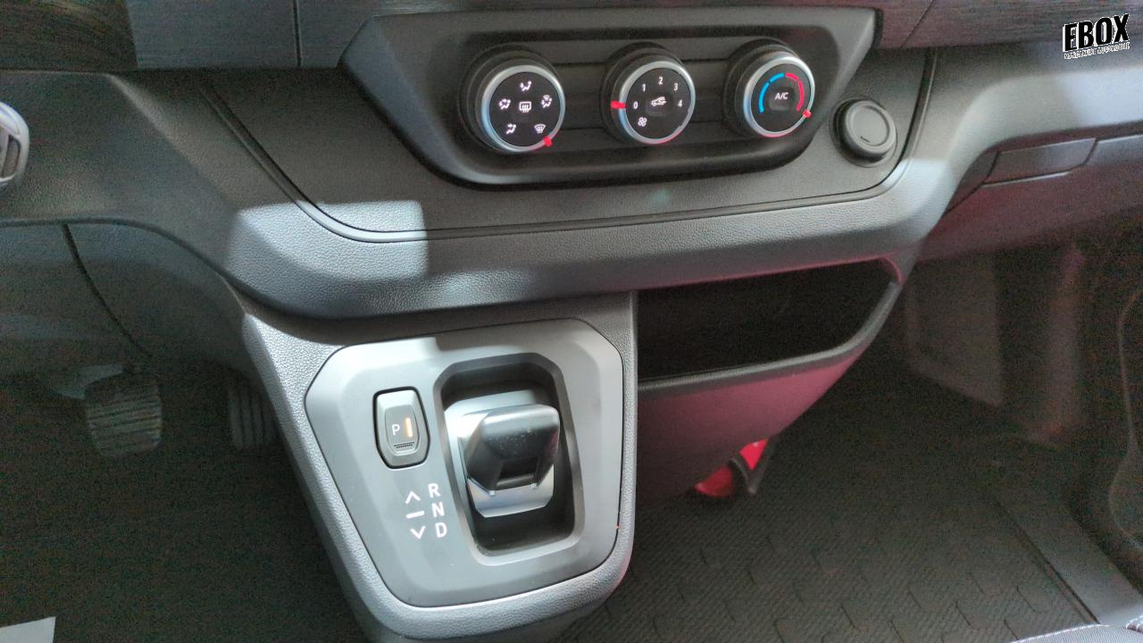 46355_p28 - RENAULT - TRAFIC - 2025 - photo 18