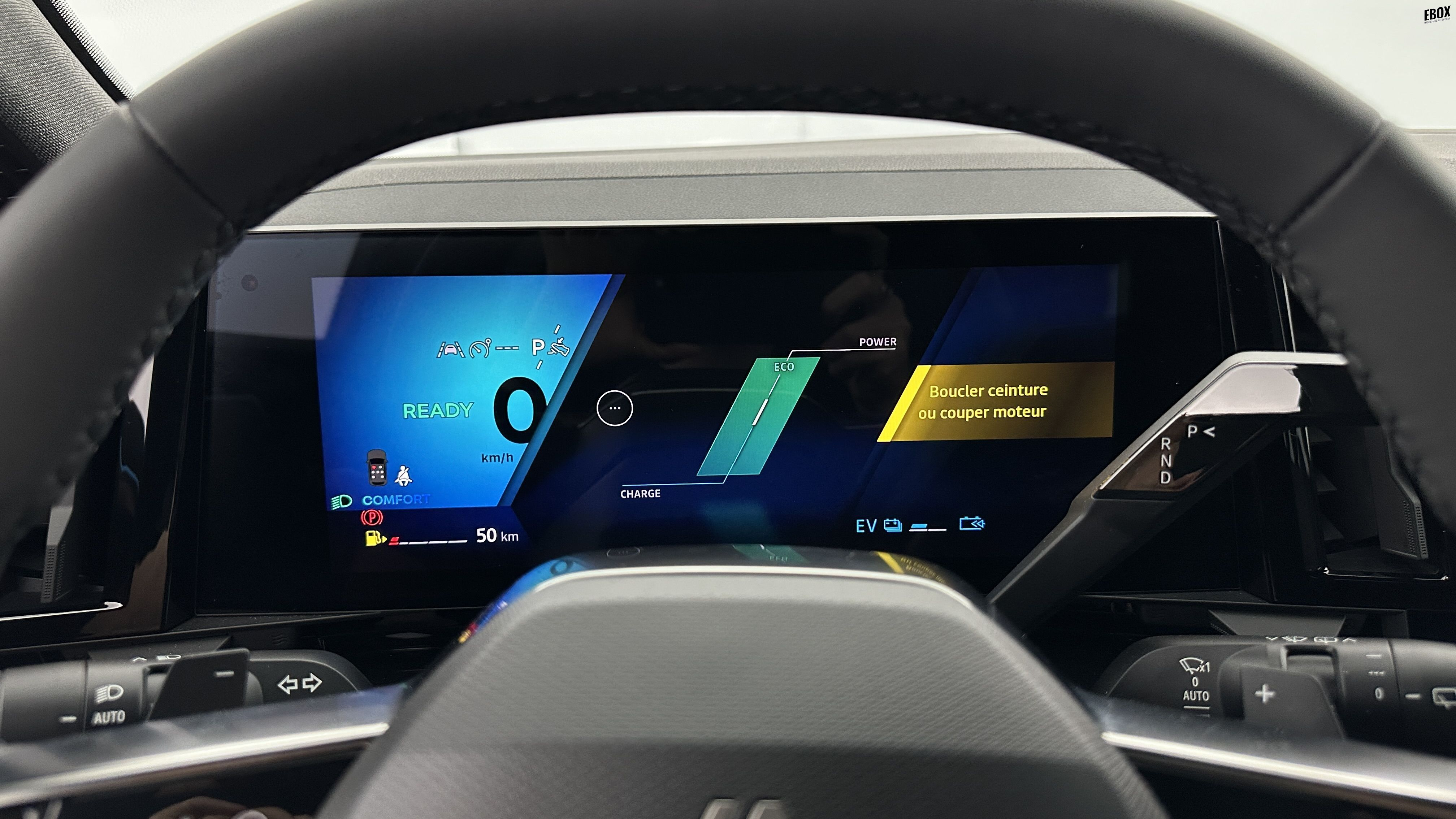 GLI00001582_p53 - RENAULT - ESPACE - 2025 - photo 16