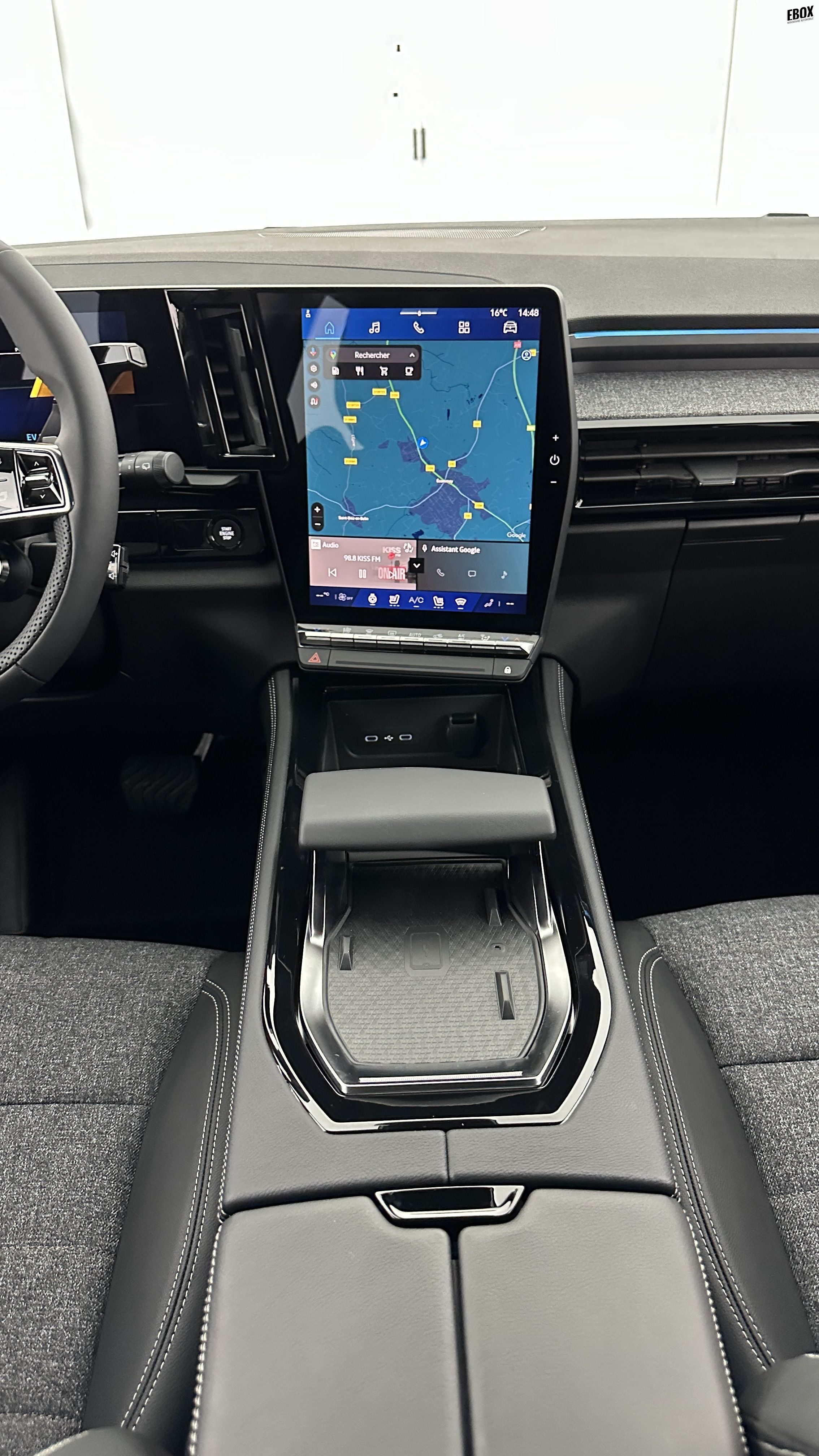 GLI00001582_p53 - RENAULT - ESPACE - 2025 - photo 17