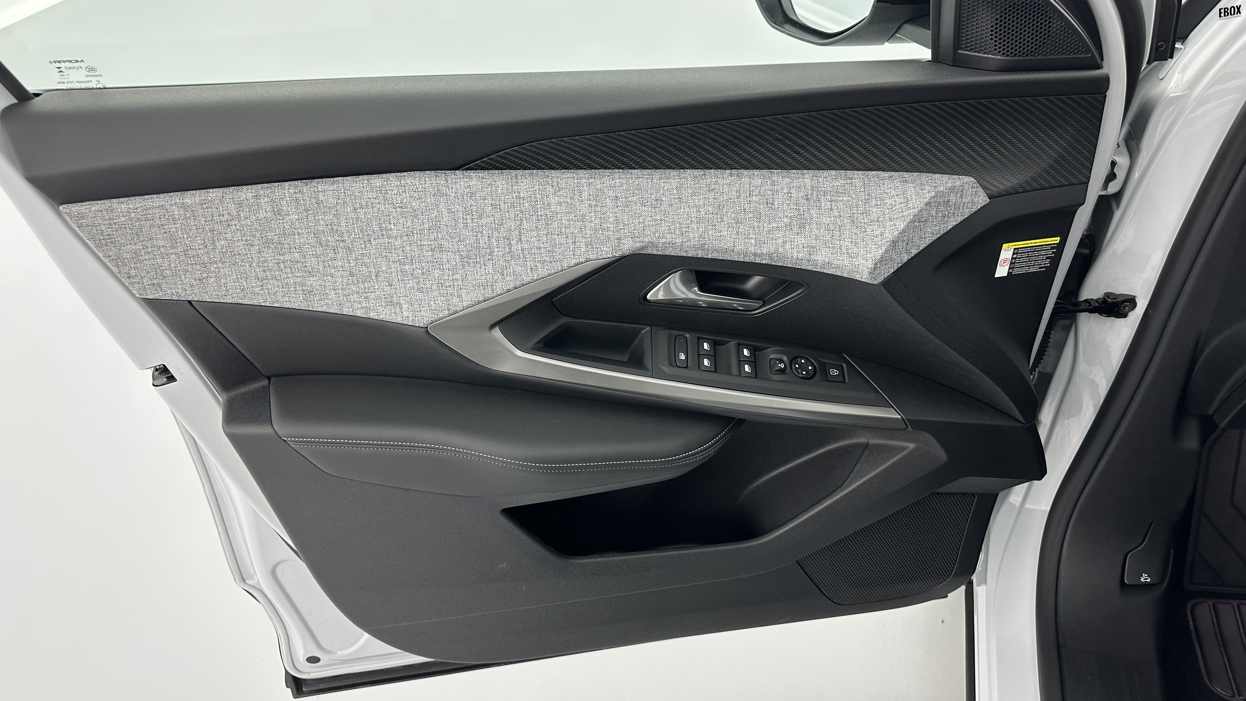 GLI00002826_p53 - PEUGEOT - 3008 - 2024 - photo 12