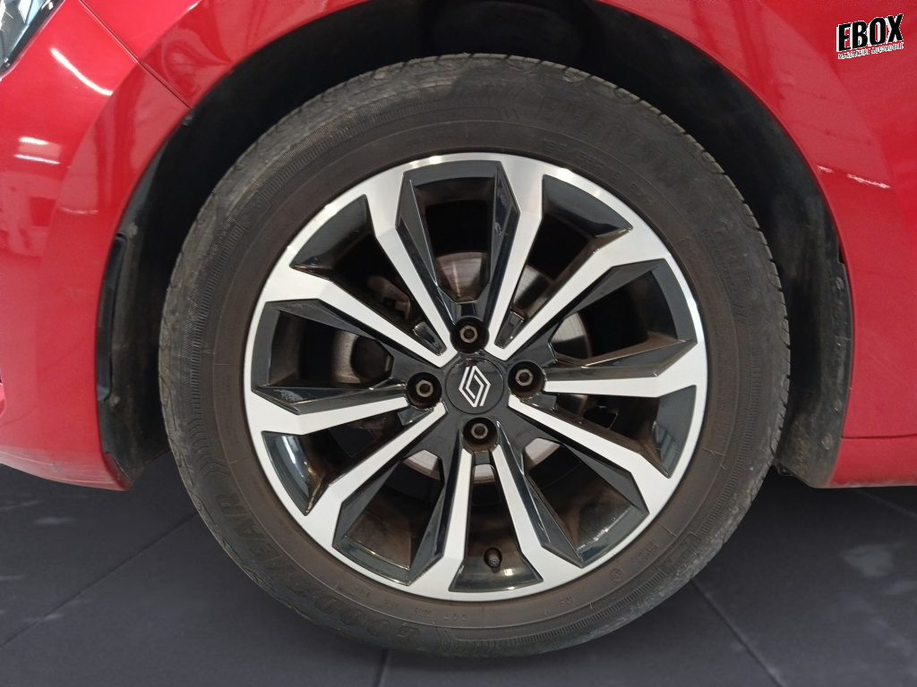 72405_p51 - RENAULT - CLIO - 2024 - photo 9