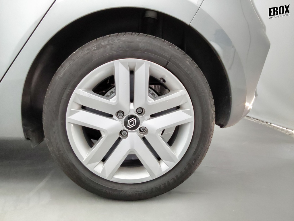 71387_p51 - RENAULT - CLIO - 2025 - photo 11