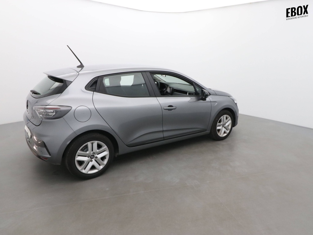 71387_p51 - RENAULT - CLIO - 2025 - photo 4