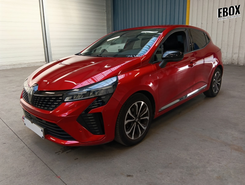 72394_p51 - RENAULT - CLIO - 2024 - photo 1