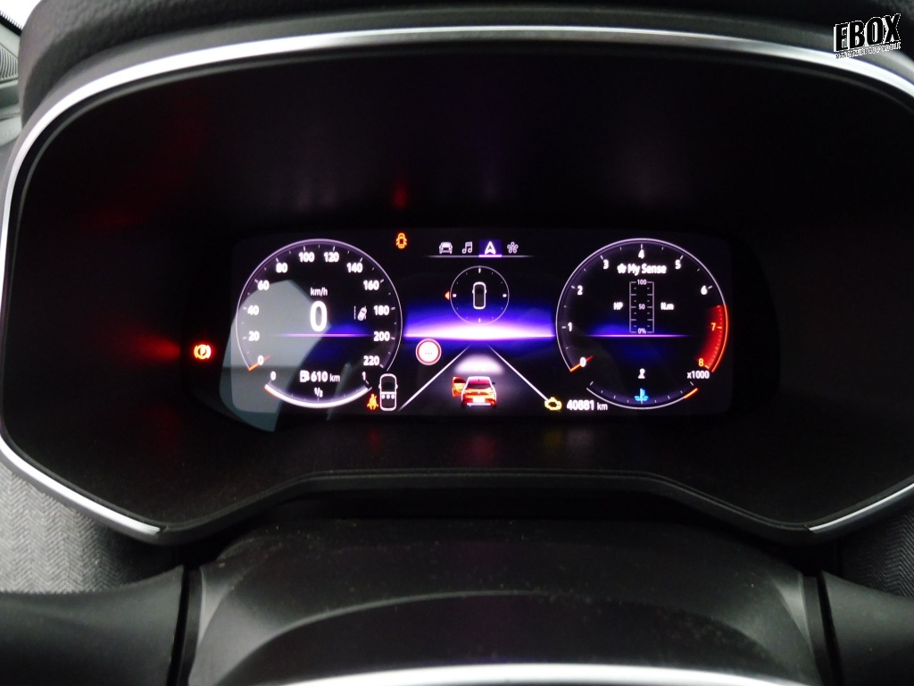 72400_p51 - RENAULT - CLIO - 2024 - photo 9