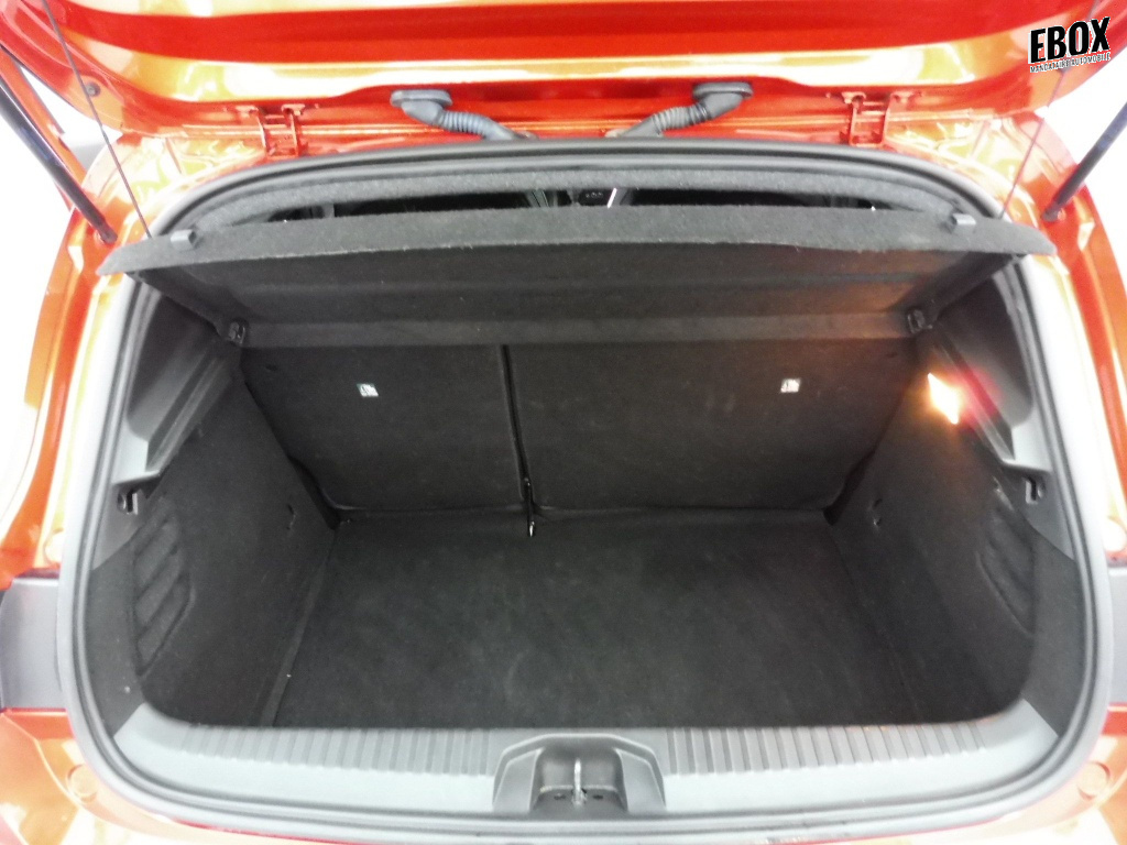 72402_p51 - RENAULT - CLIO - 2024 - photo 11