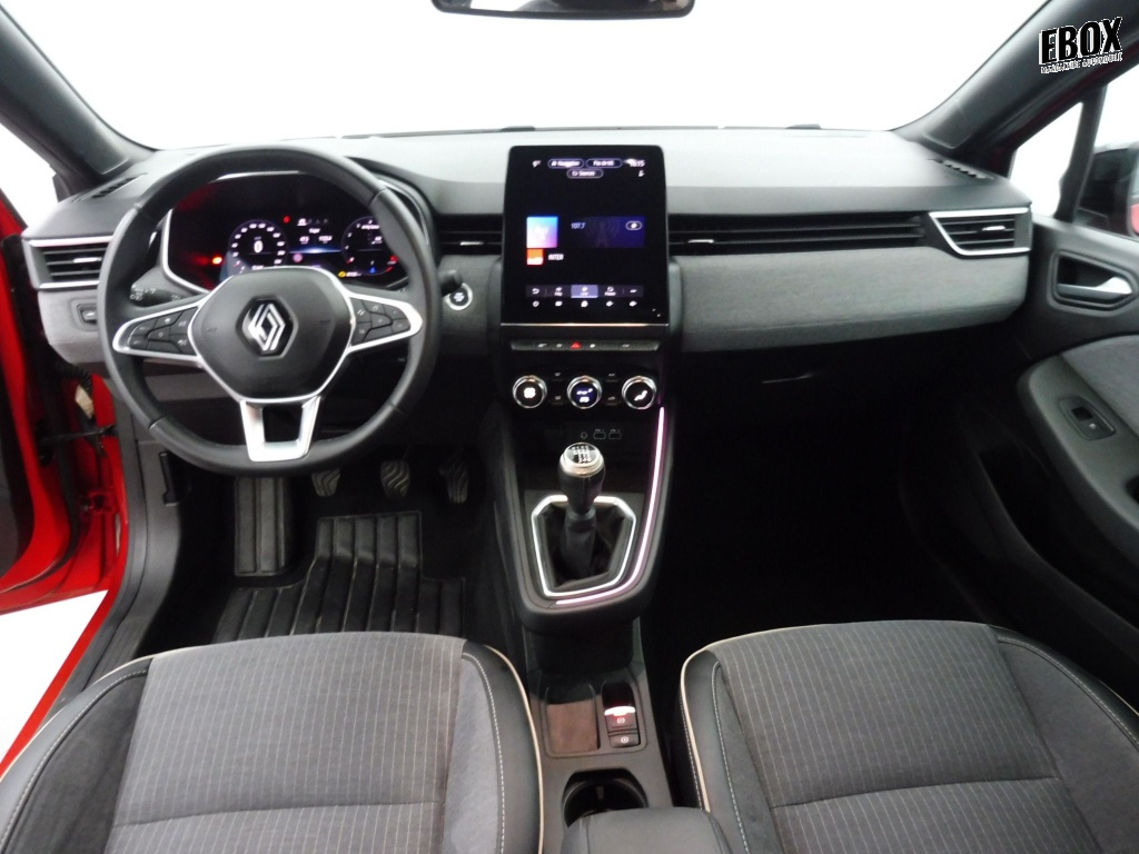 72409_p51 - RENAULT - CLIO - 2024 - photo 16