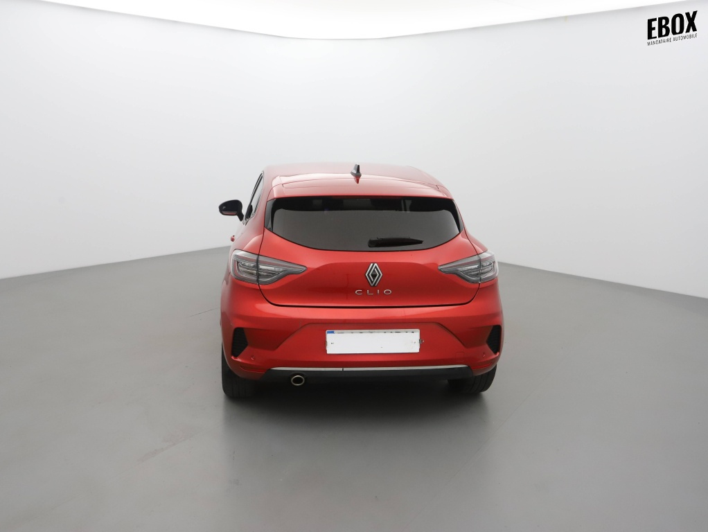 72409_p51 - RENAULT - CLIO - 2024 - photo 4