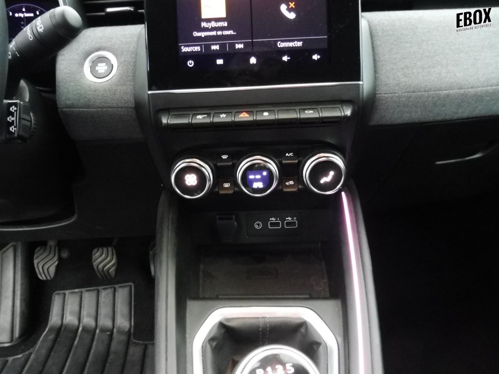 72409_p51 - RENAULT - CLIO - 2024 - photo 7