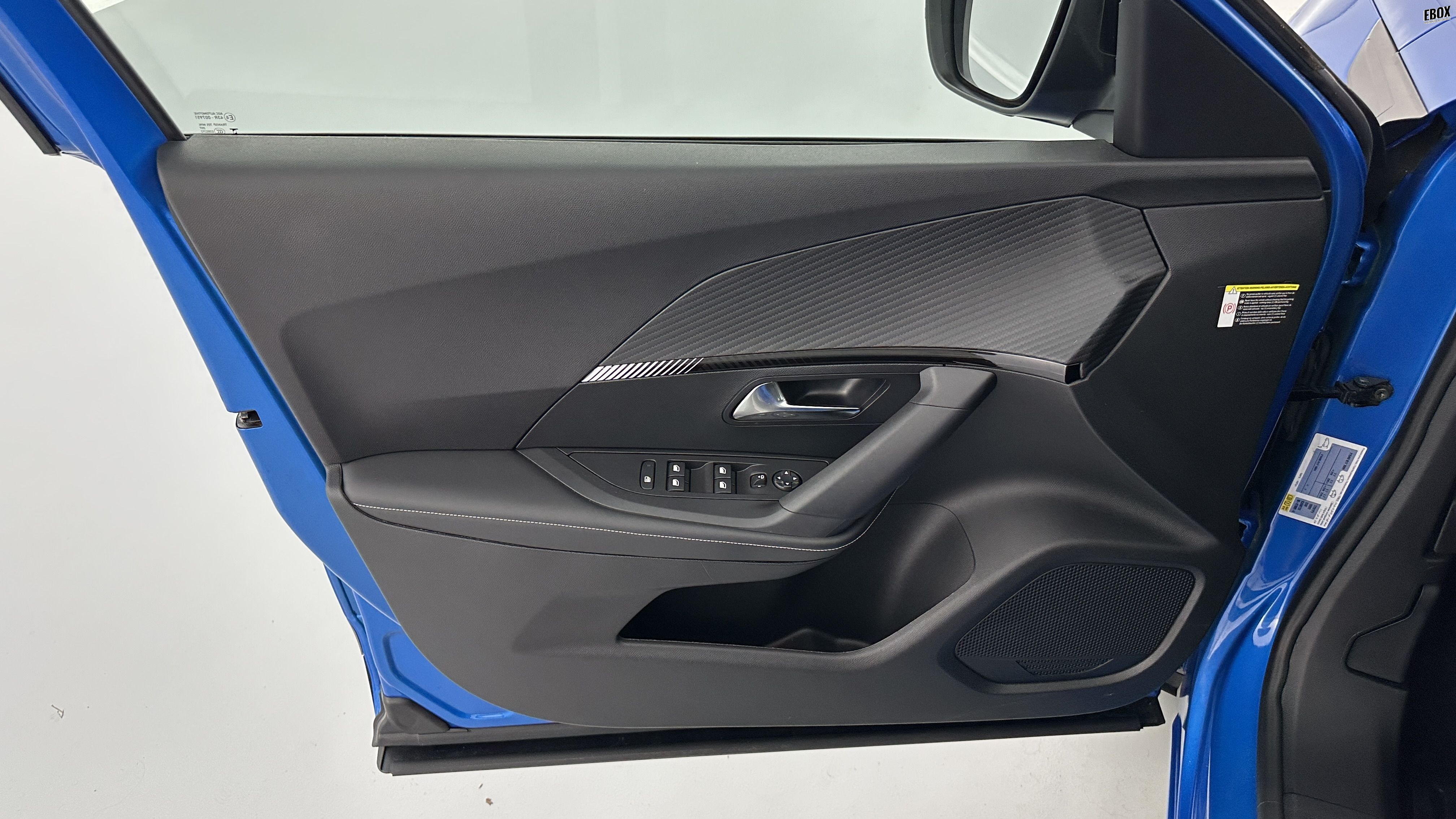 GLI00006853_p53 - PEUGEOT - 2008 - 2024 - photo 12