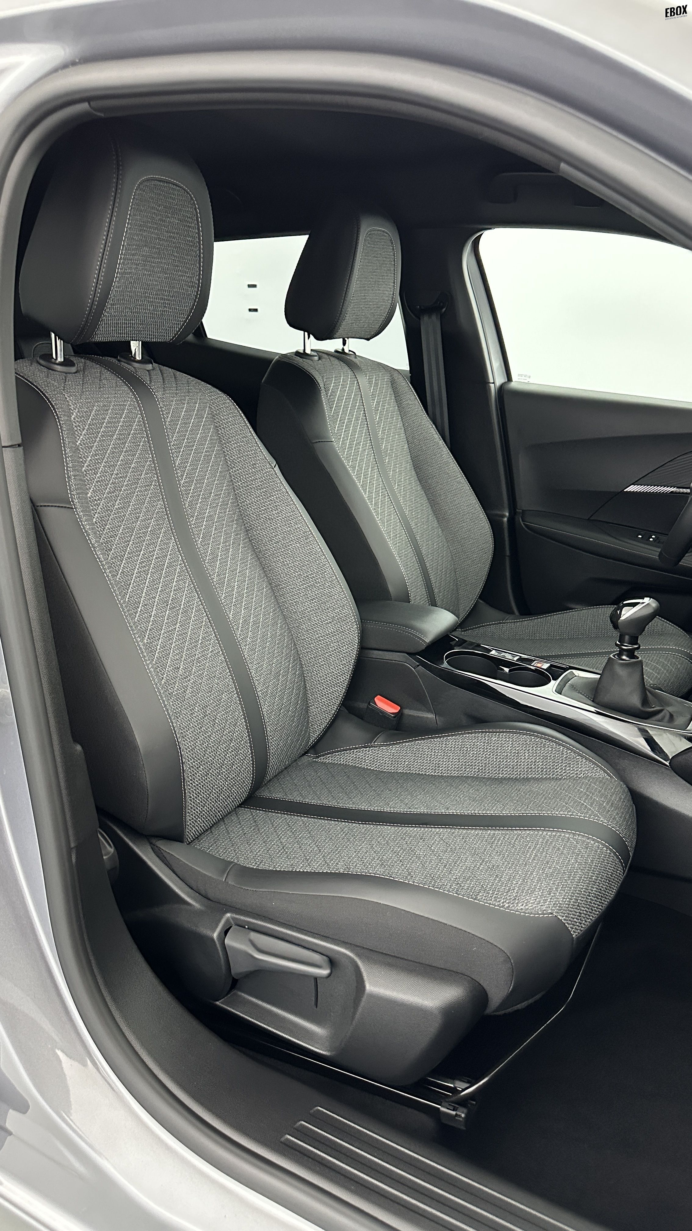 GLI00006854_p53 - PEUGEOT - 2008 - 2024 - photo 16