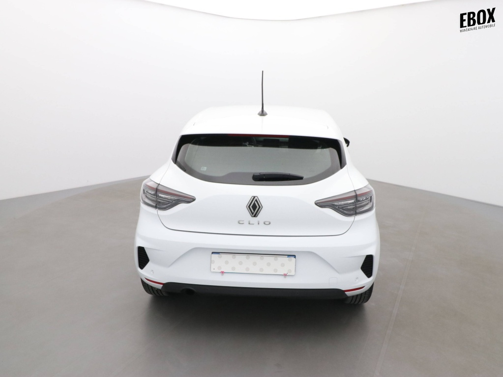 72530_p51 - RENAULT - CLIO - 2025 - photo 3
