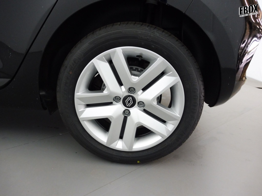 72762_p51 - RENAULT - CLIO - 2025 - photo 12