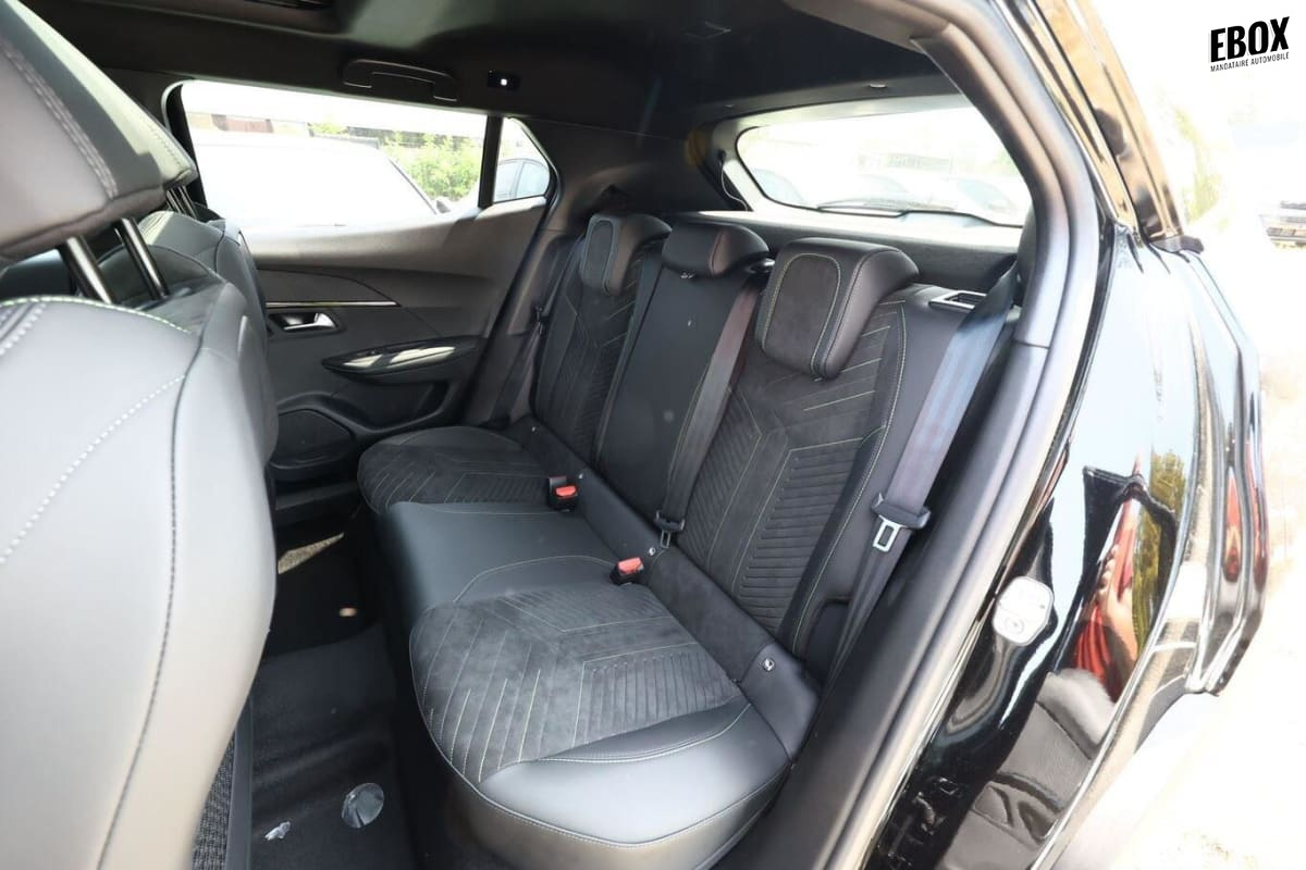 353572_p2 - PEUGEOT - 2008 - 2025 - photo 10