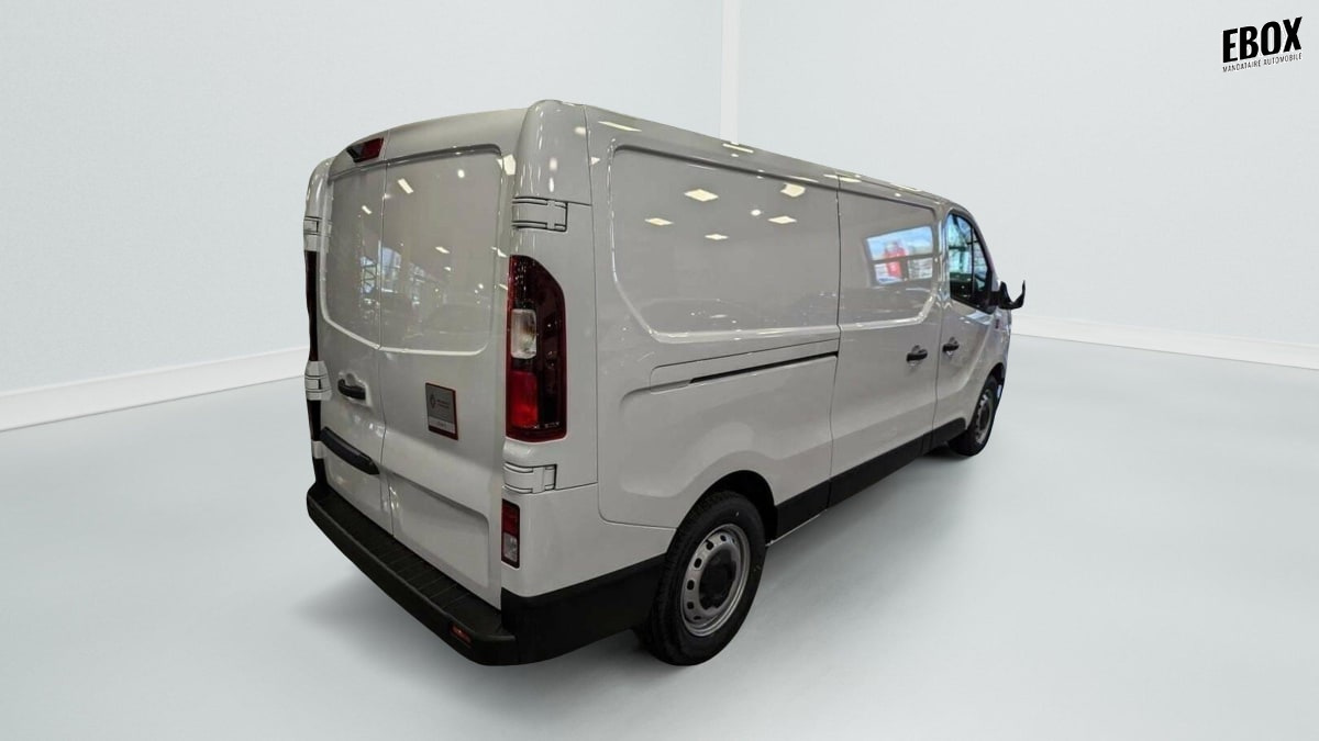 330012_p2 - RENAULT - TRAFIC - 2025 - photo 3