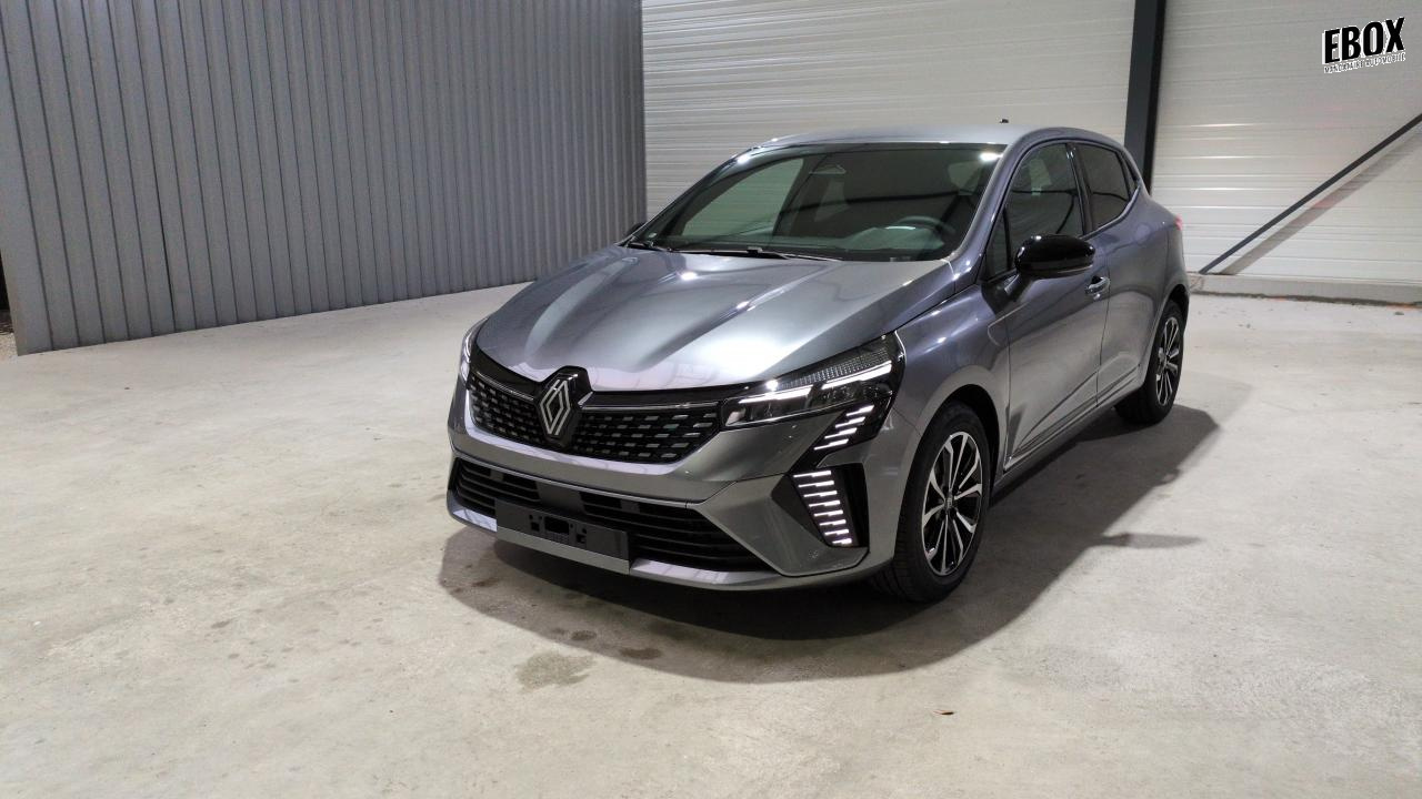 46482_p28 - RENAULT - CLIO 5 - 2025 - photo 2